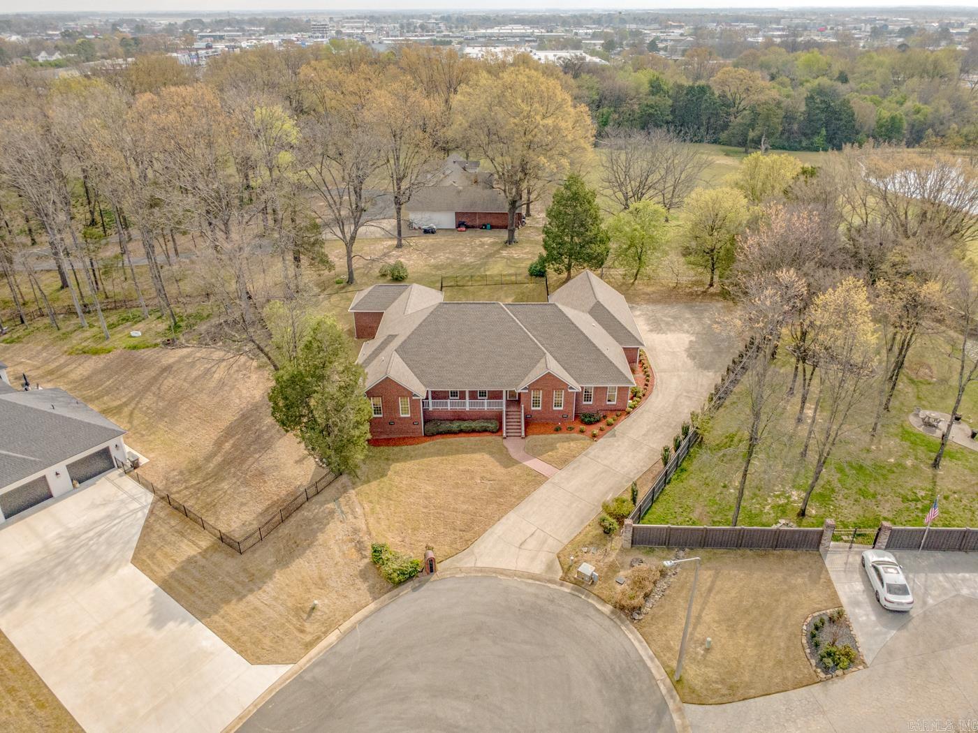 1304 Leominster Cv Jonesboro, AR 72401