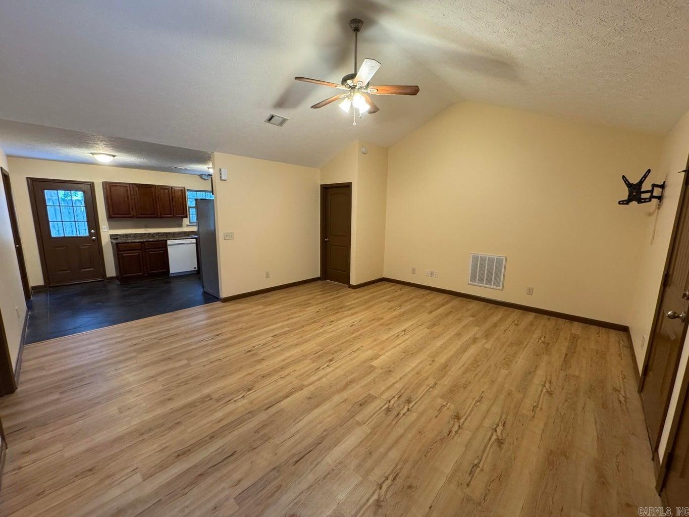 40 Southstone  Southside, AR