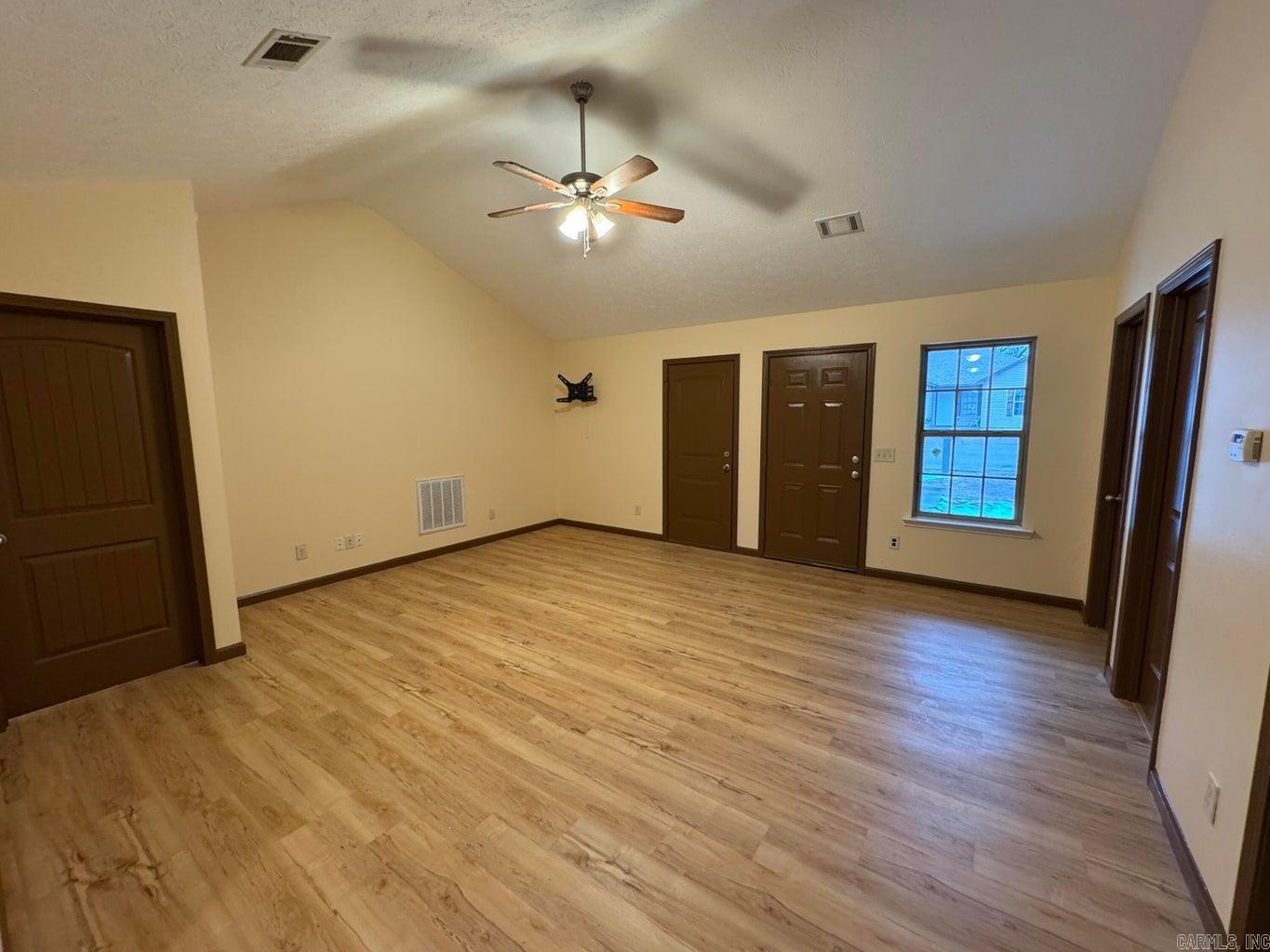 40 Southstone  Southside, AR