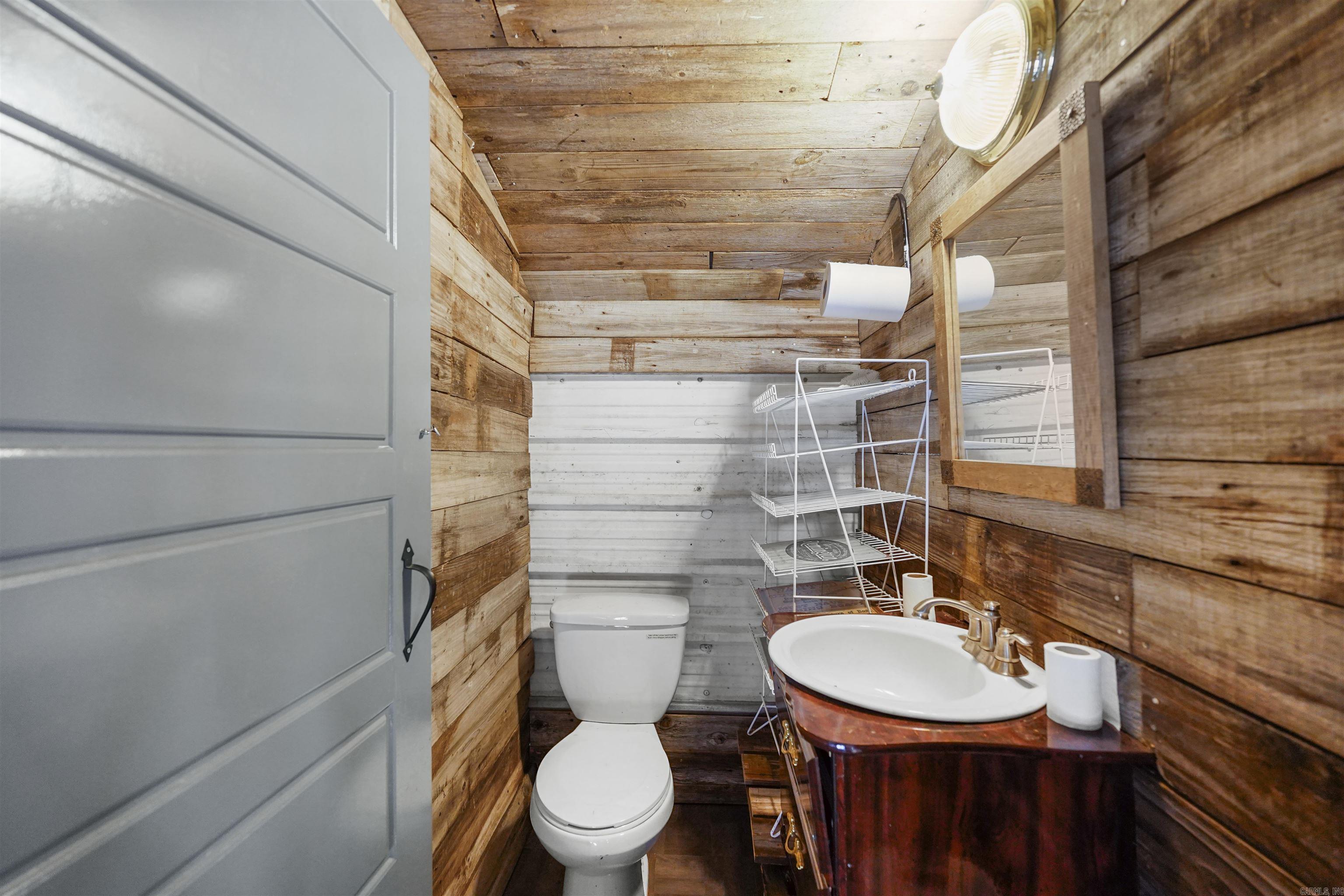 553 Madison 6615  Huntsville, AR