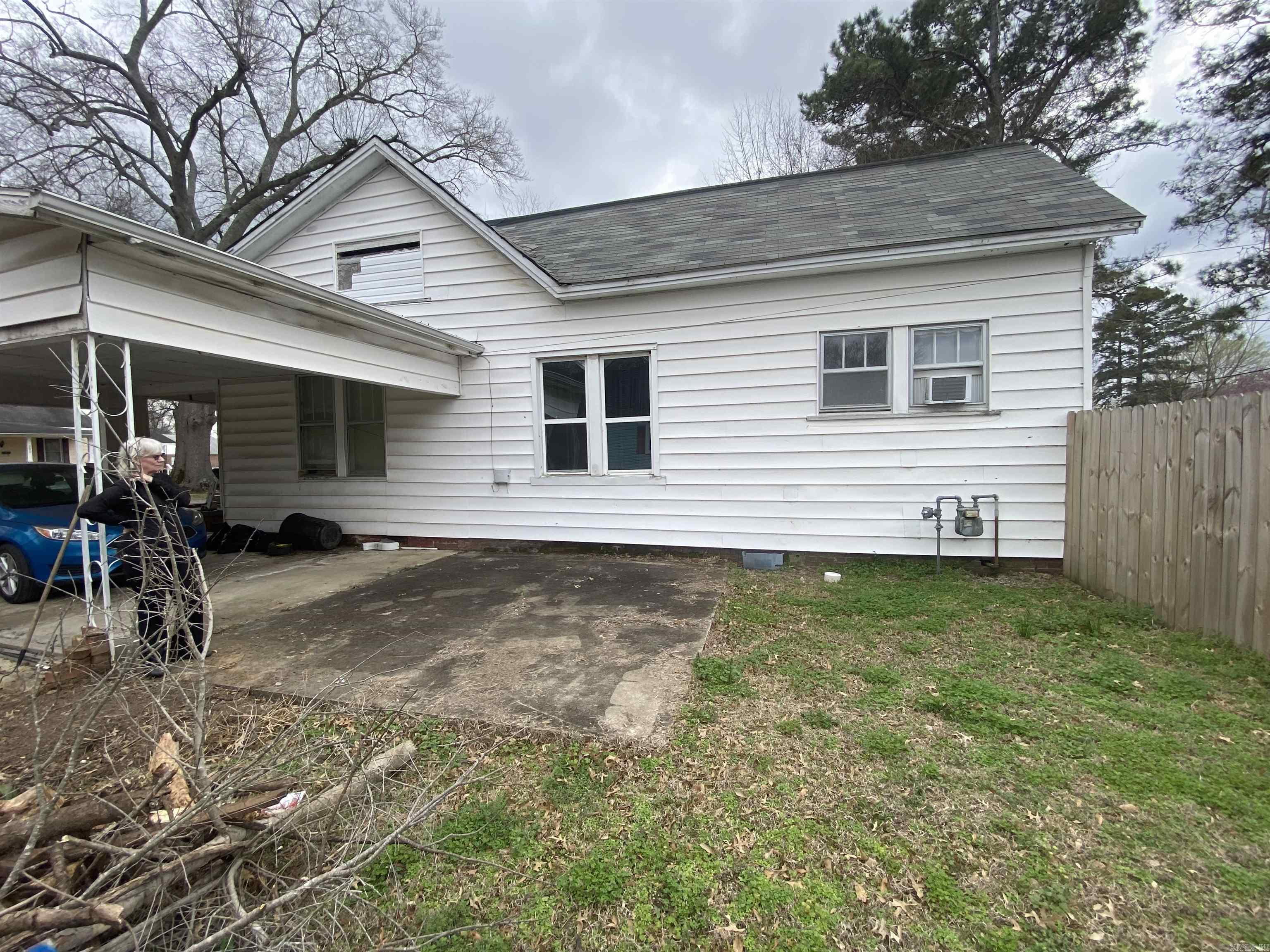 321 N 2nd  Clarendon, AR