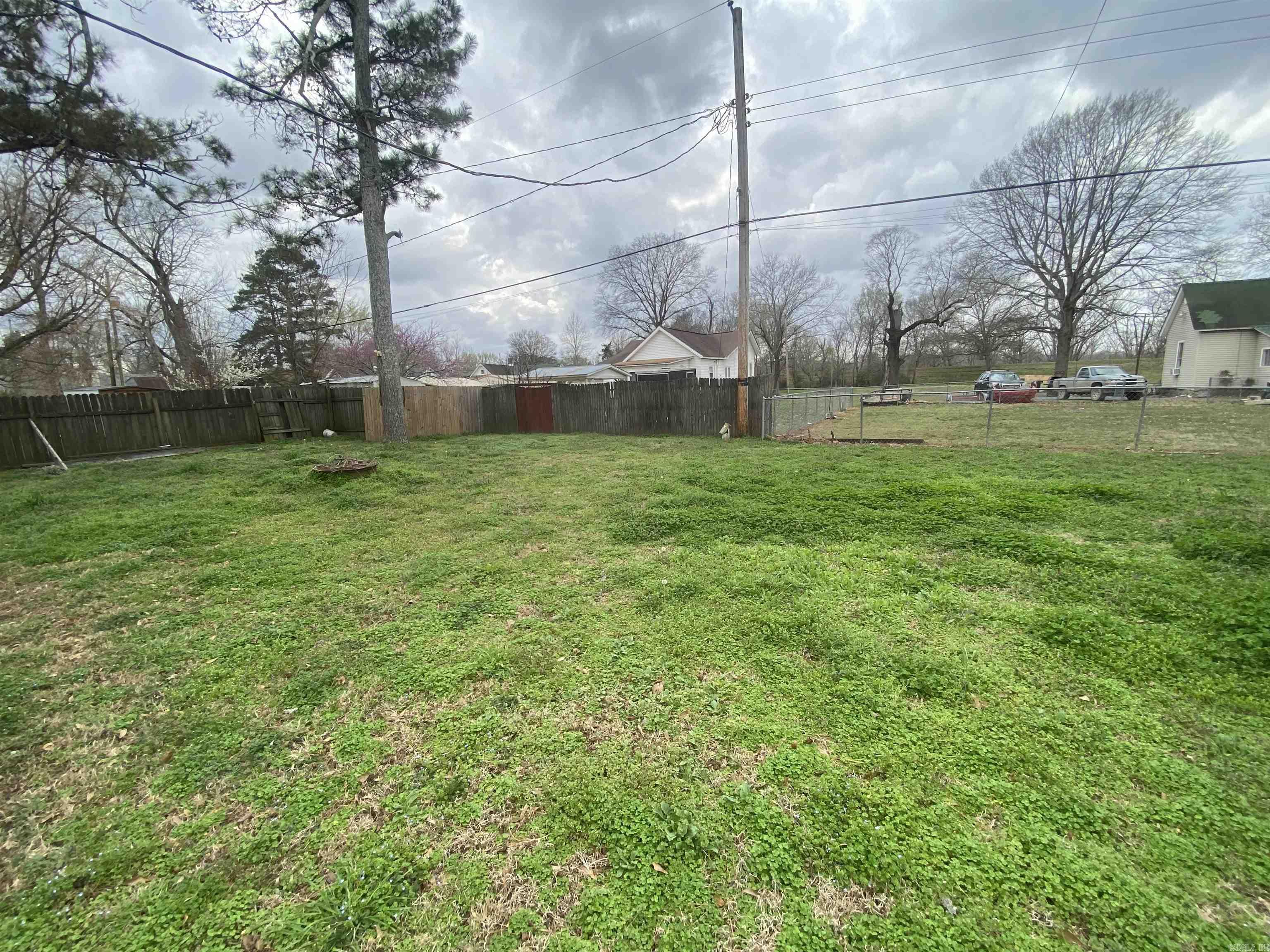 321 N 2nd  Clarendon, AR