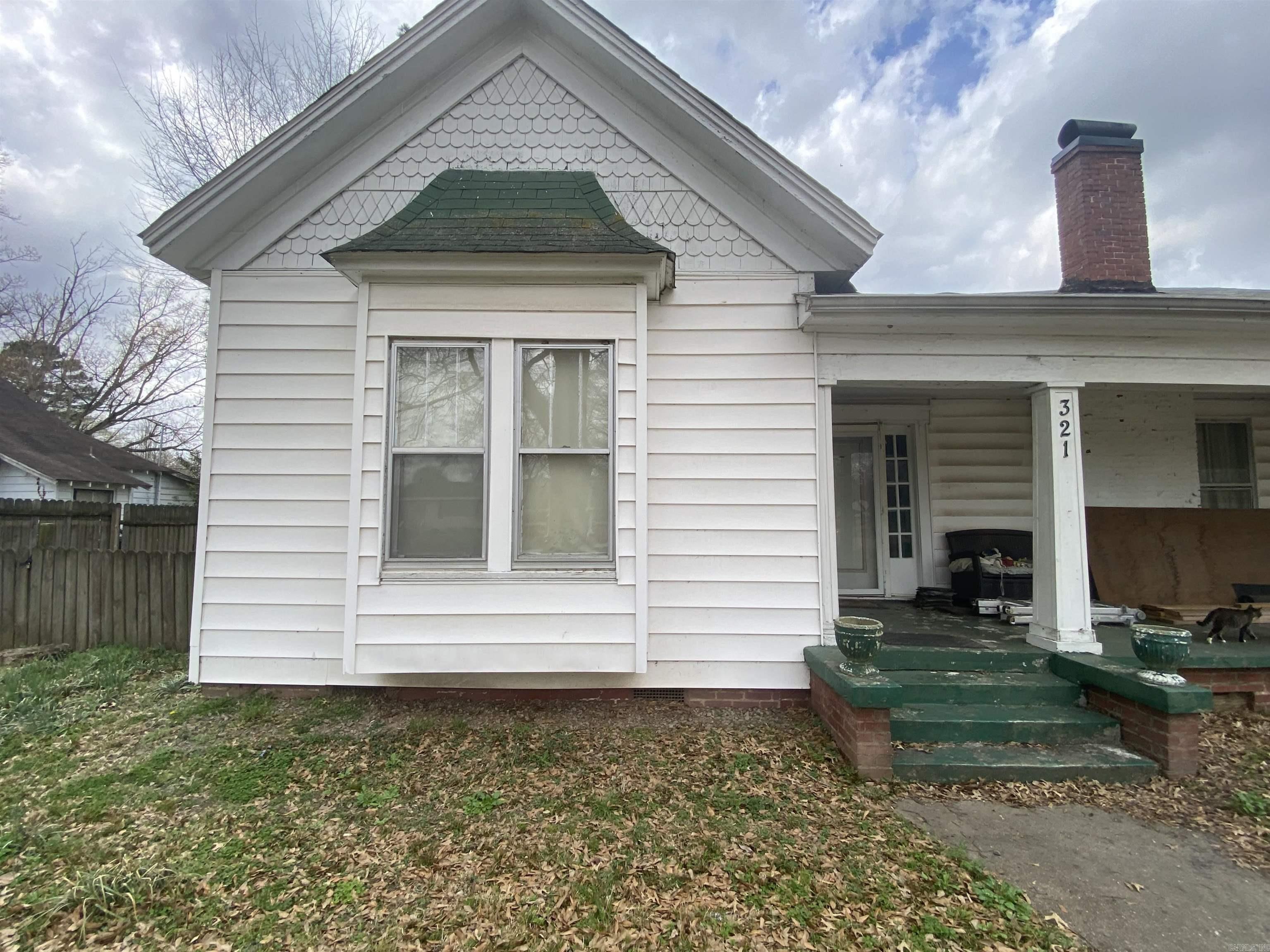 321 N 2nd  Clarendon, AR