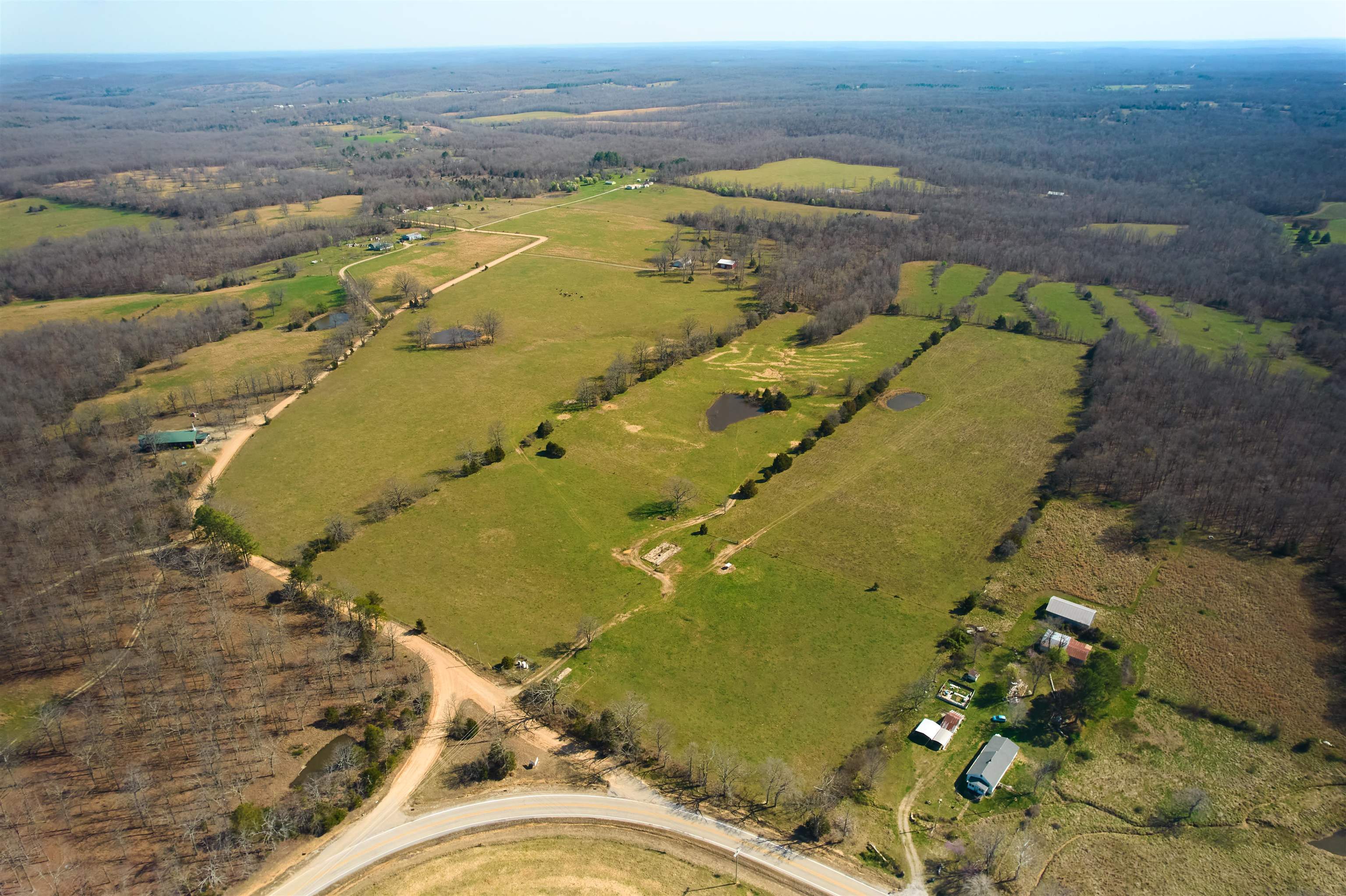 00 Banks Rd  Mammoth Spring, AR