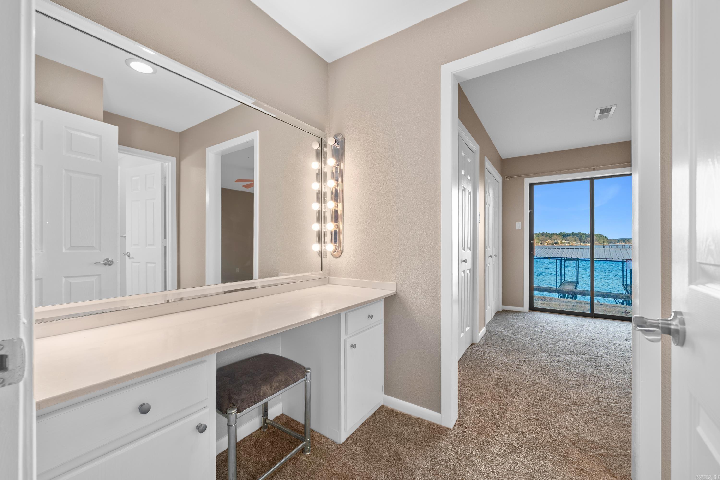 1319 Airport  Hot Springs, AR