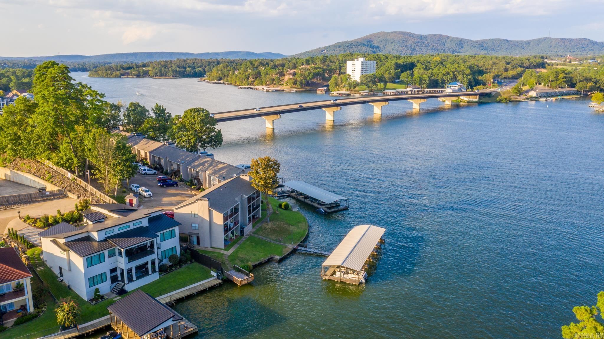 1319 Airport  Hot Springs, AR