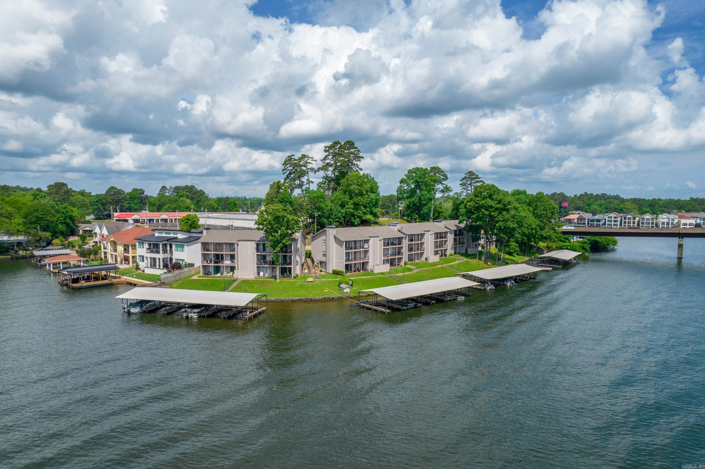 1319 Airport  Hot Springs, AR