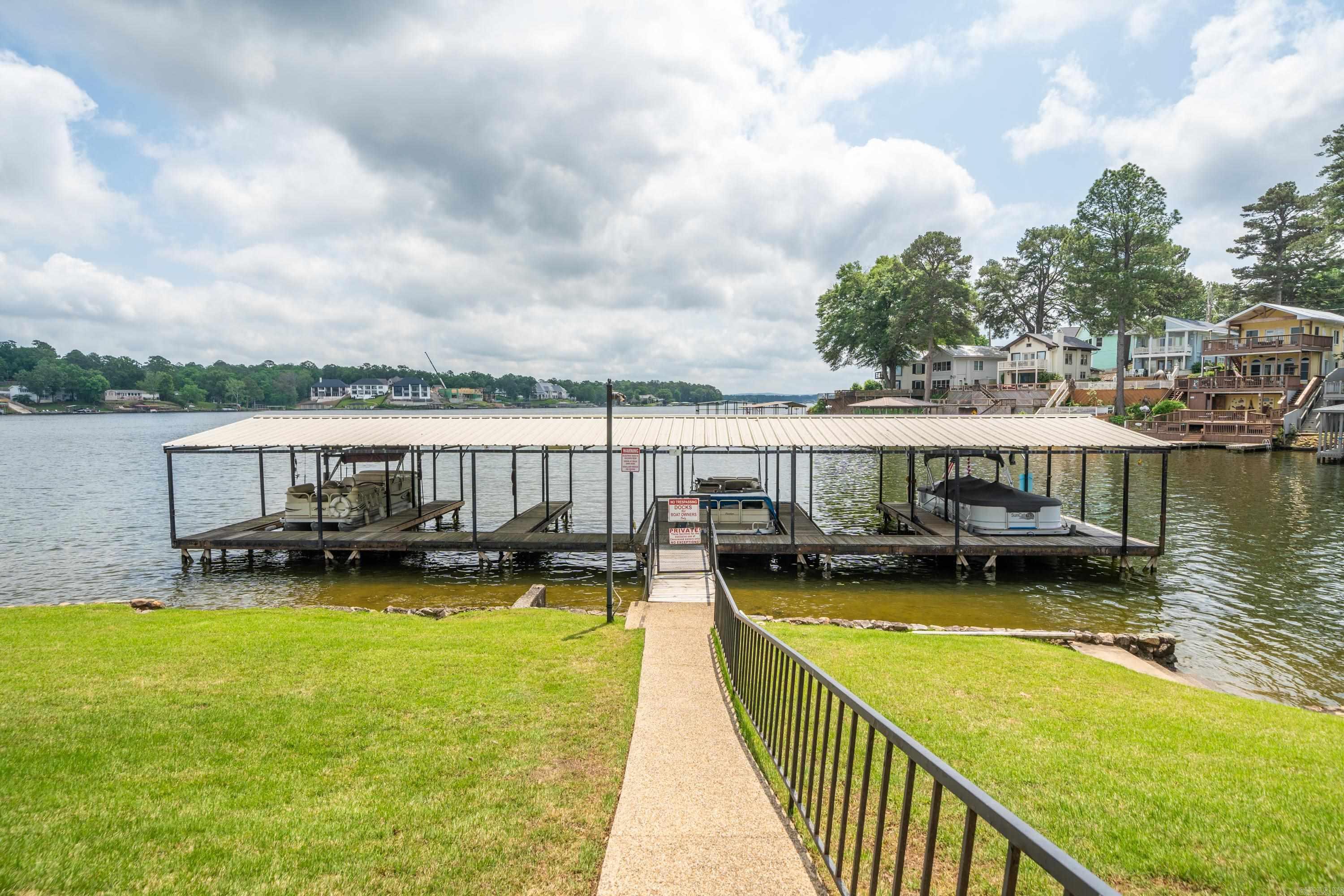 1319 Airport  Hot Springs, AR