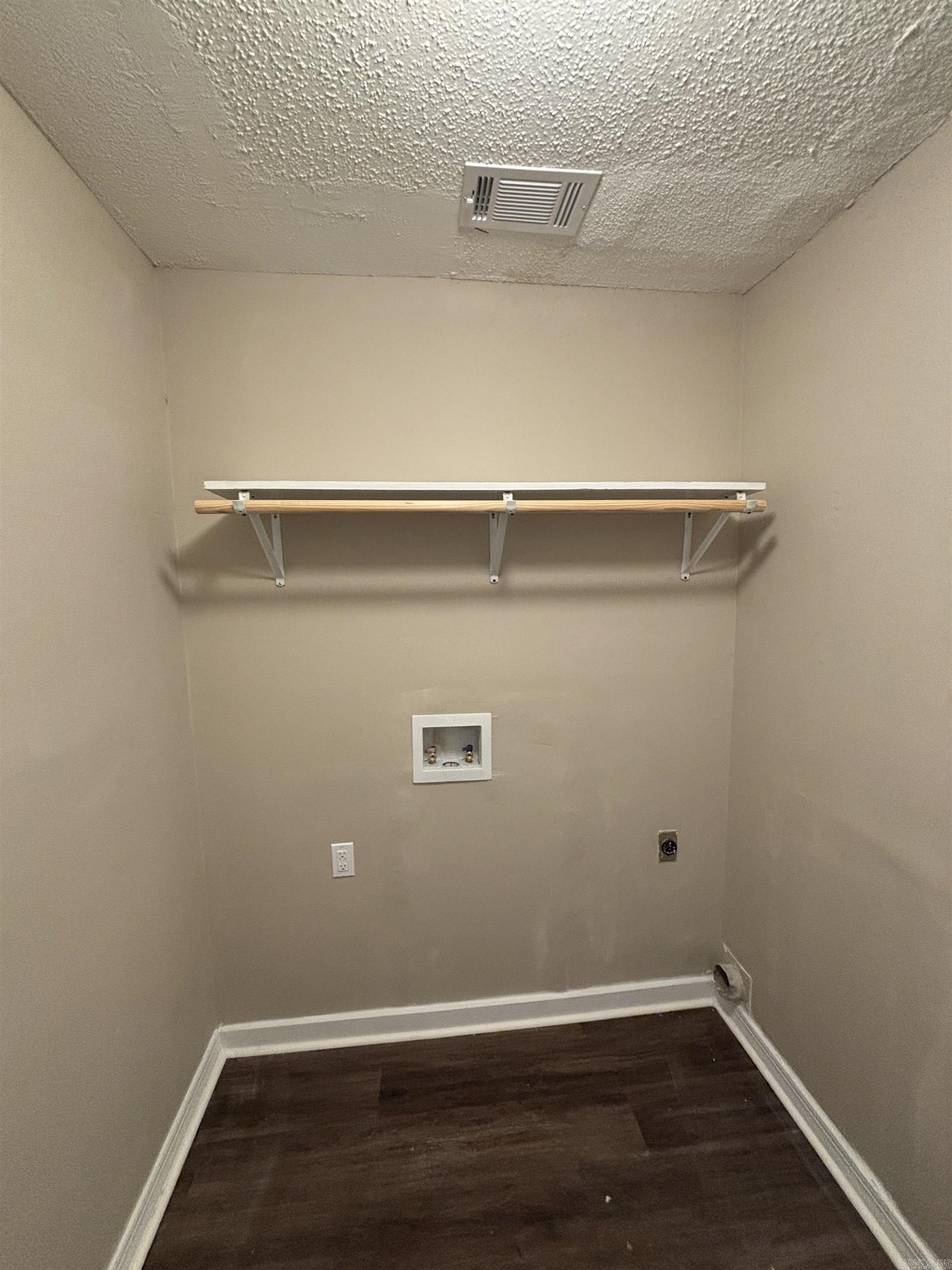 322 E Lee  Sherwood, AR