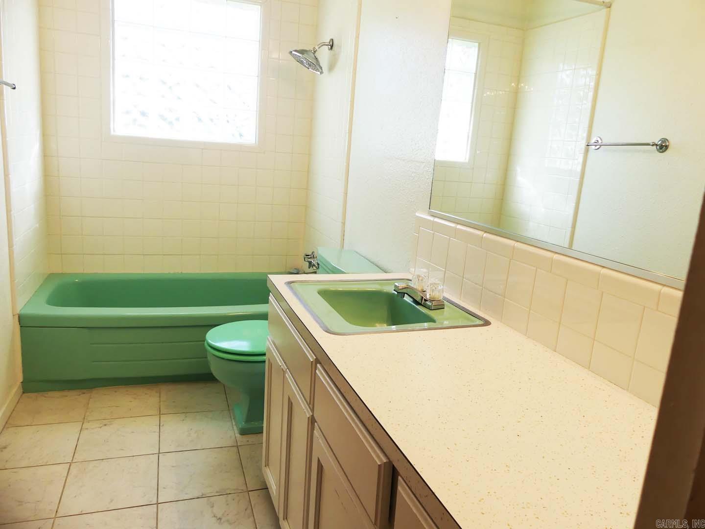 103 Sunset Bay  Hot Springs, AR