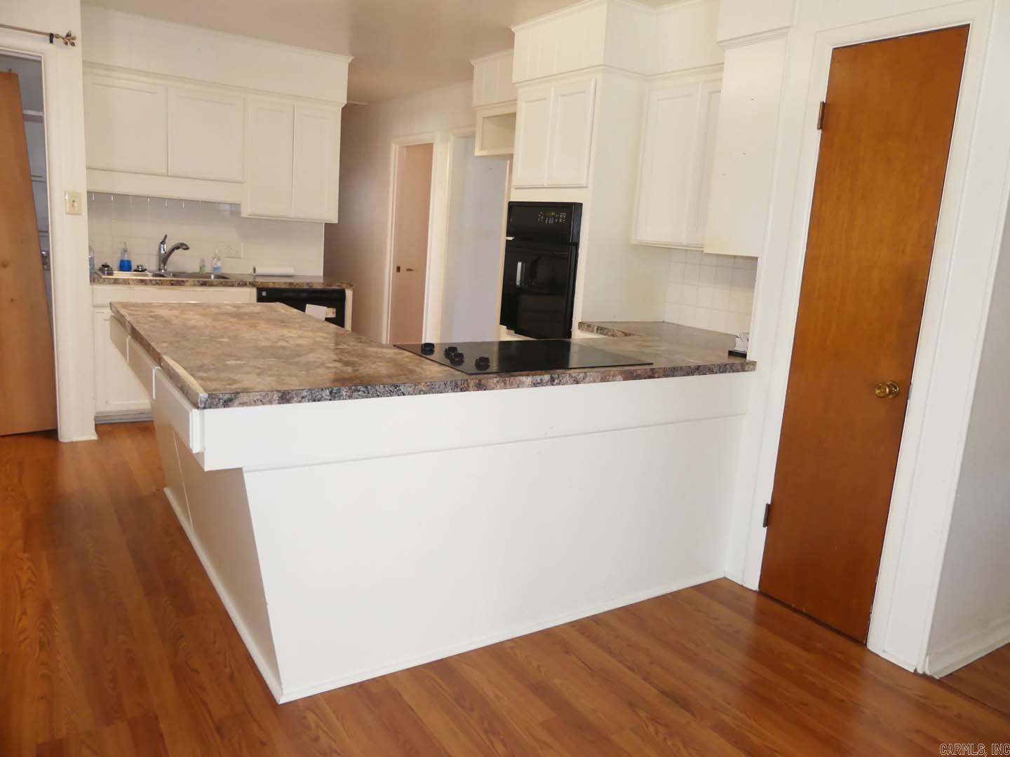 103 Sunset Bay  Hot Springs, AR