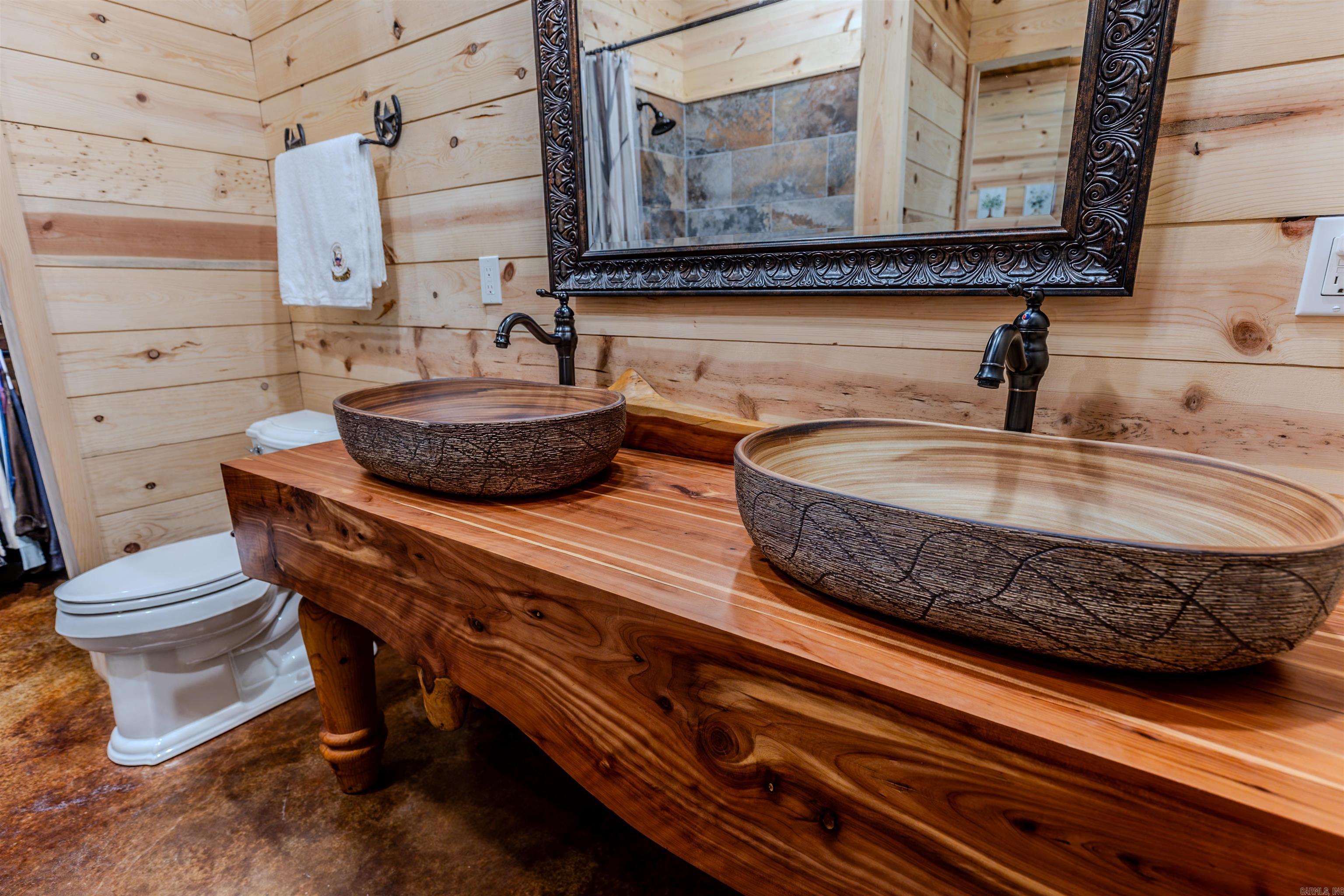 2547 Highway 9 S  Perryville, AR