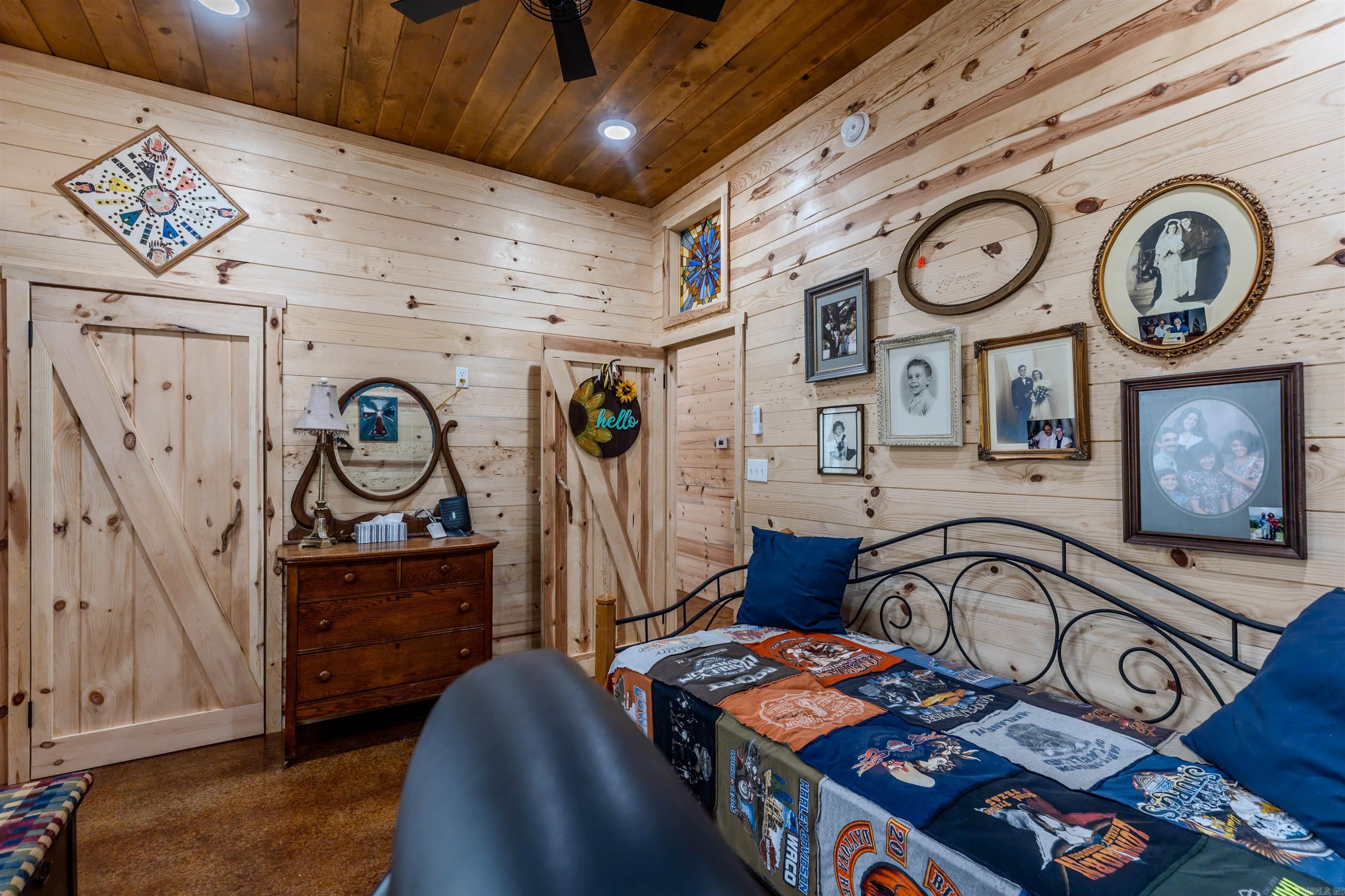 2547 Highway 9 S  Perryville, AR