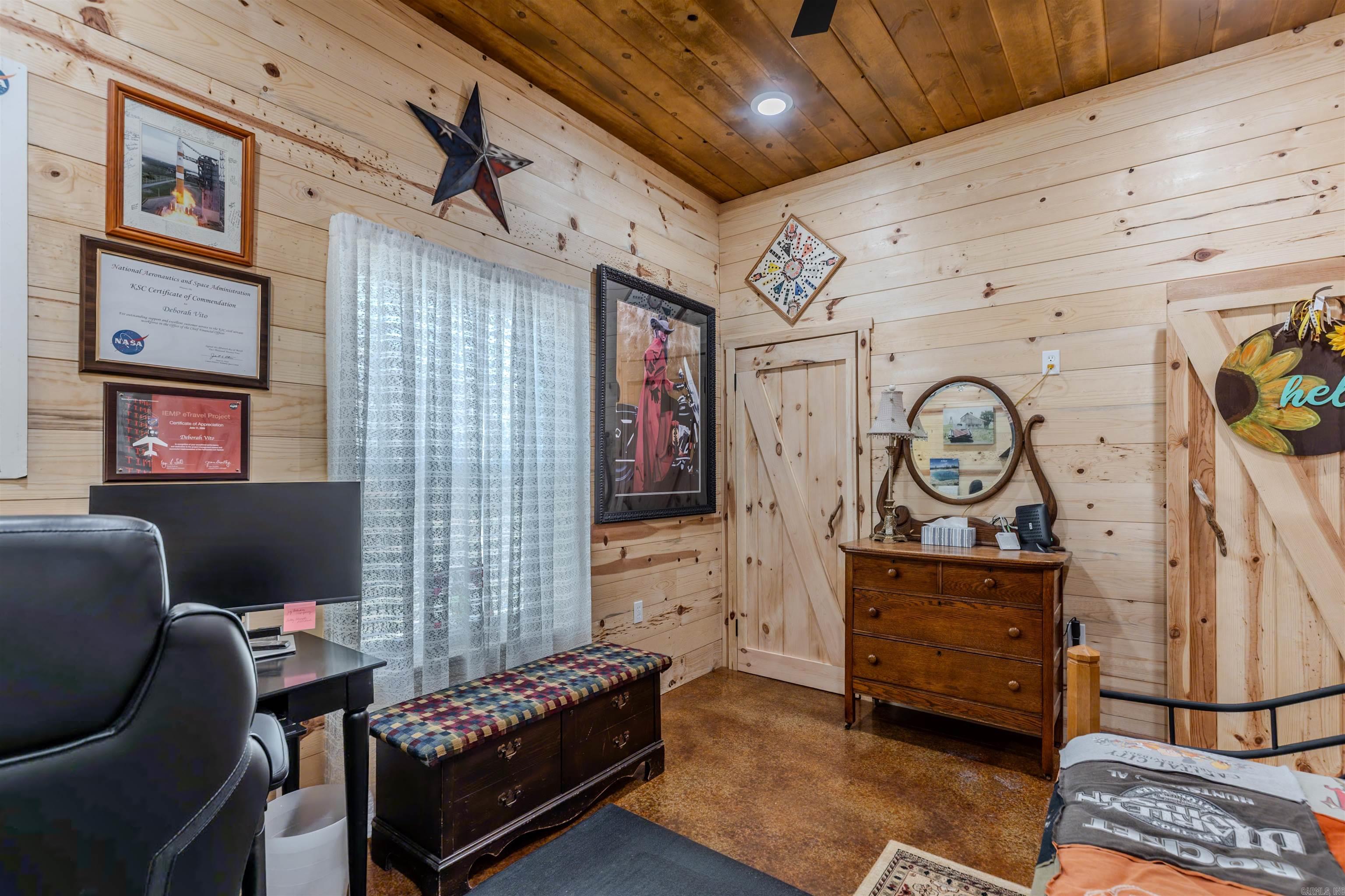 2547 Highway 9 S  Perryville, AR