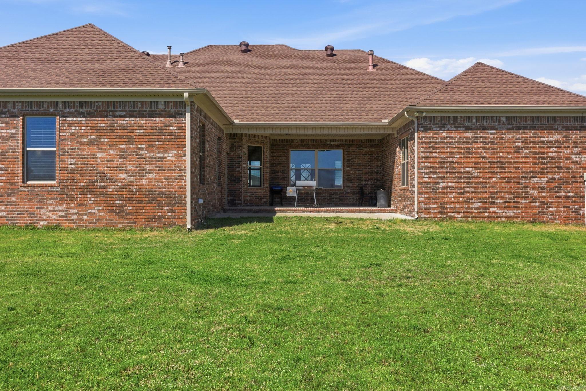 12802 Smarty Jones Dr Scott, AR 72142