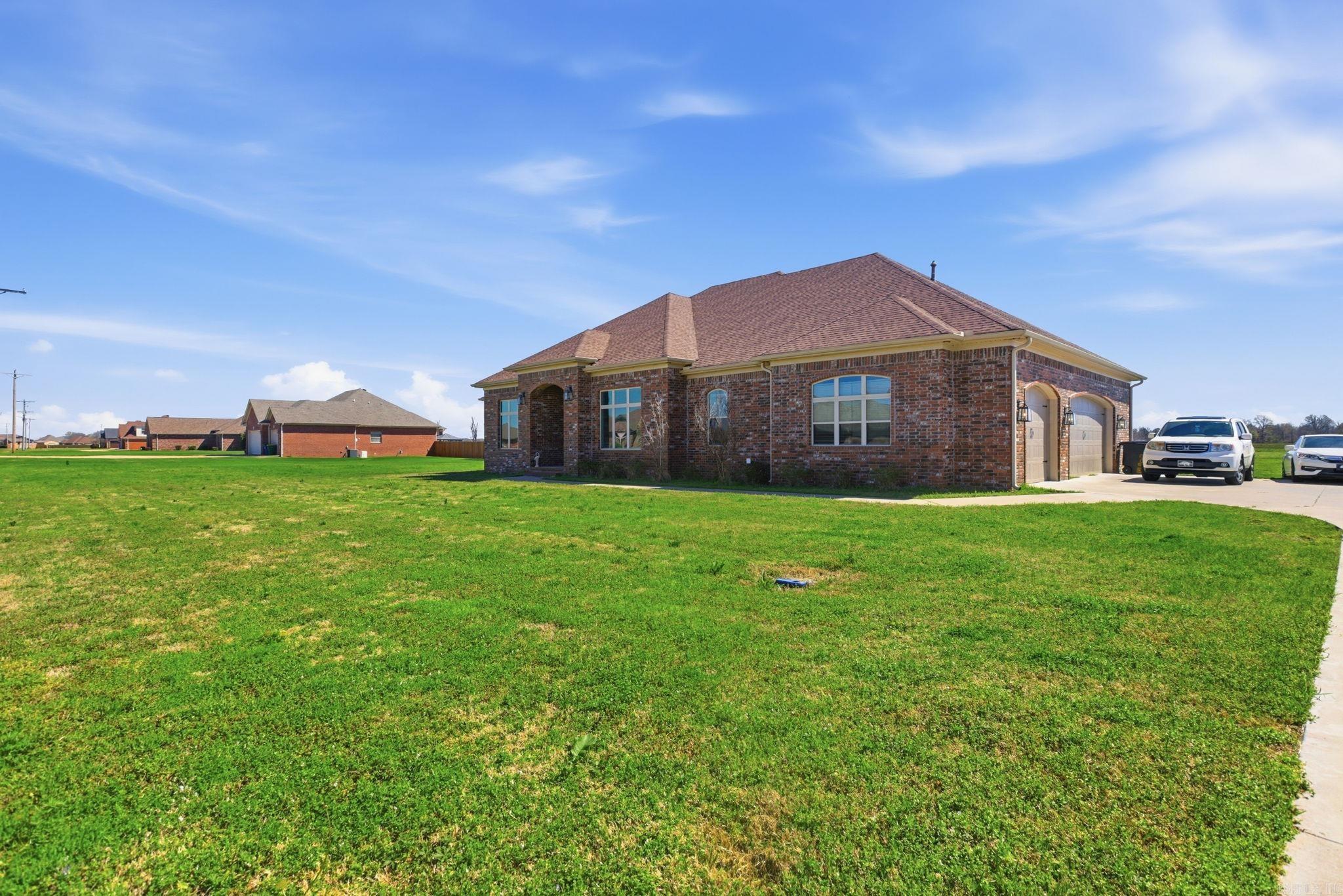 12802 Smarty Jones Dr Scott, AR 72142