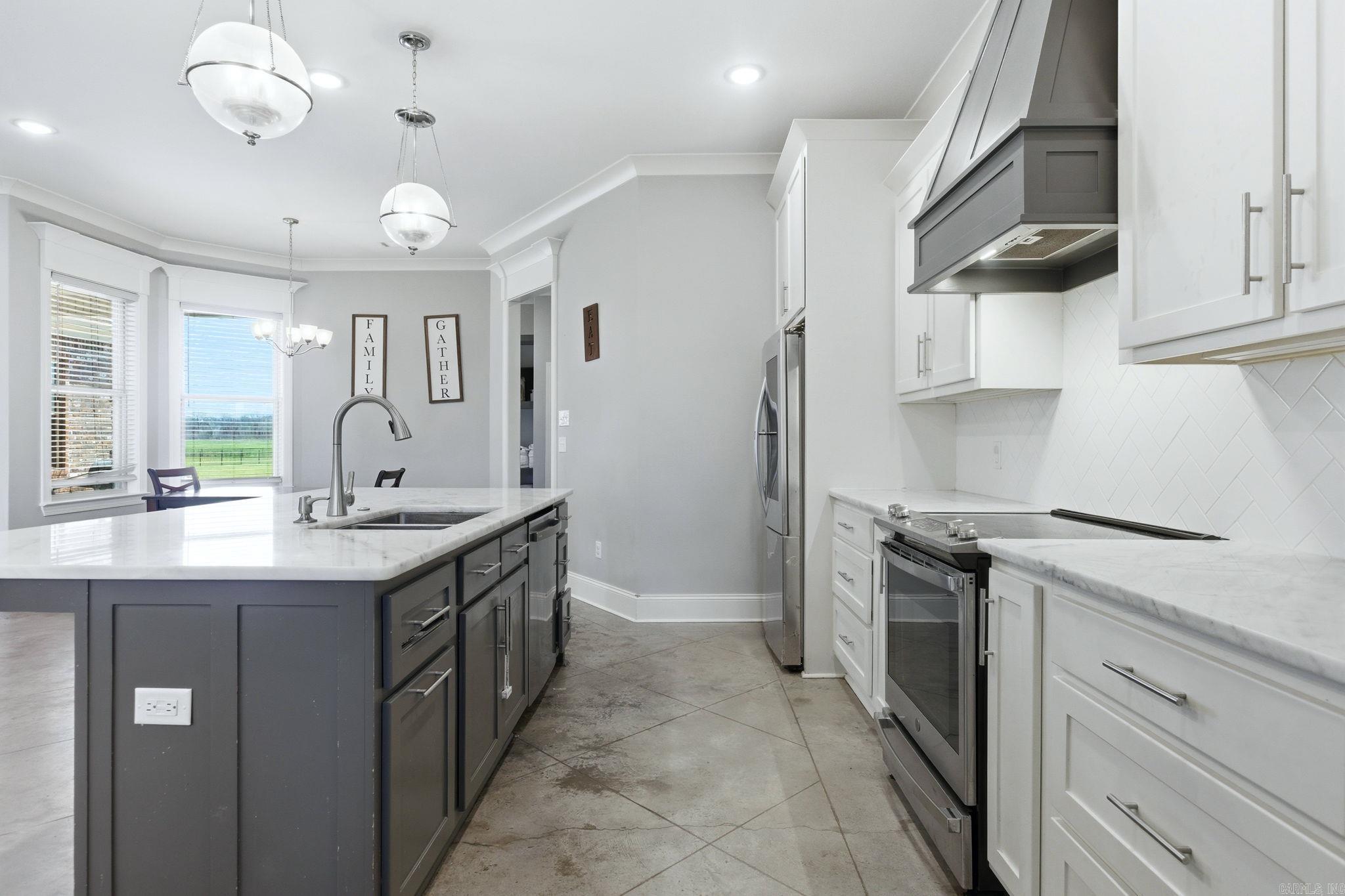 12802 Smarty Jones Dr Scott, AR 72142