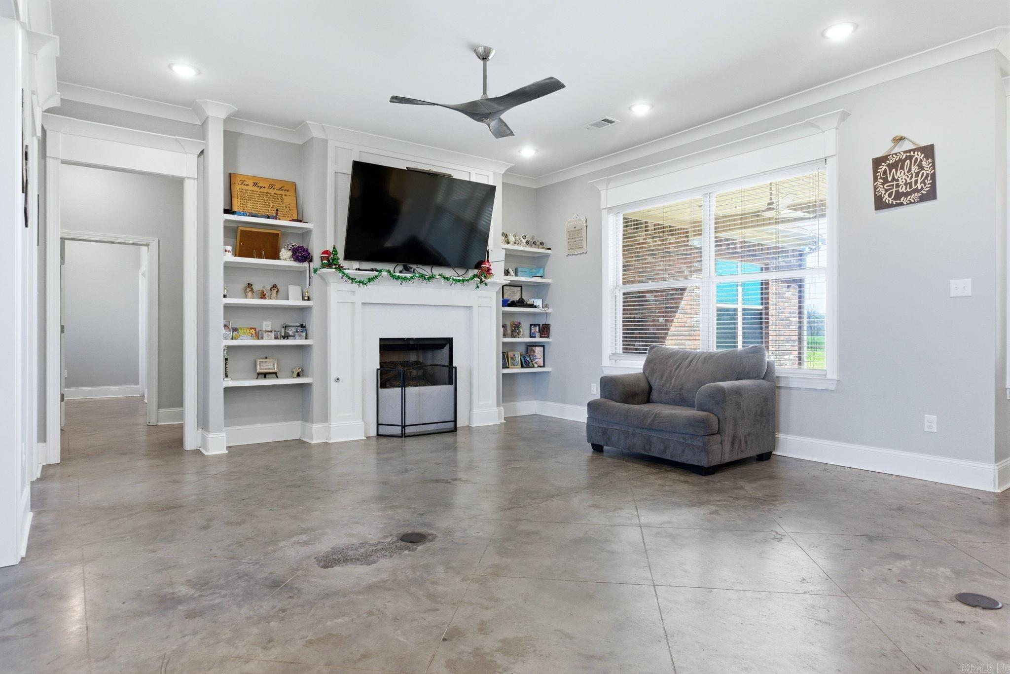 12802 Smarty Jones Dr Scott, AR 72142