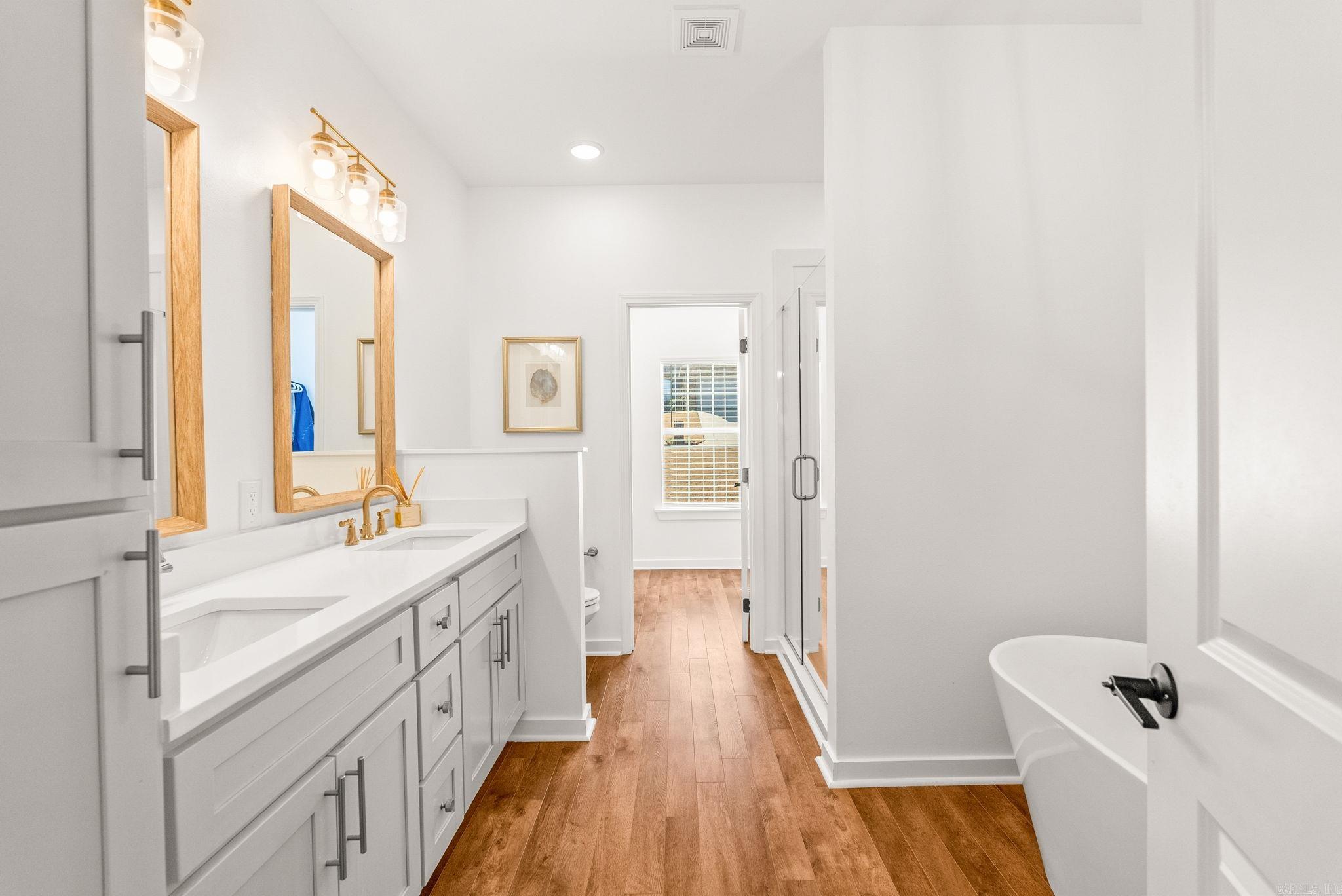 4 Concord  Mayflower, AR