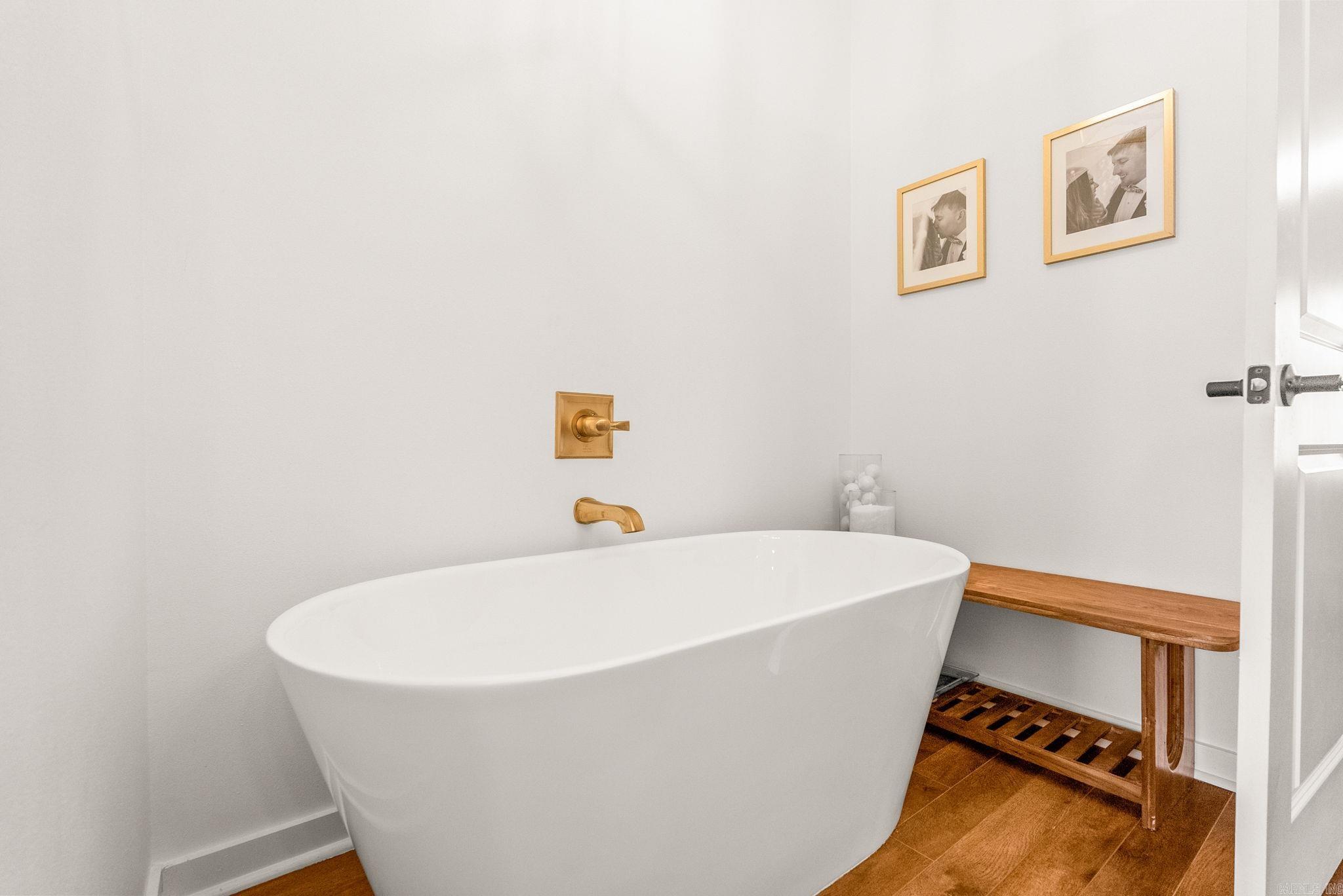 4 Concord  Mayflower, AR