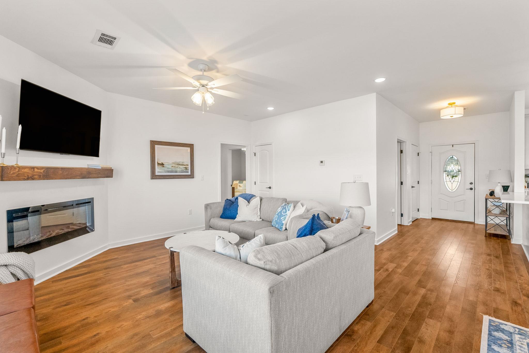 4 Concord  Mayflower, AR