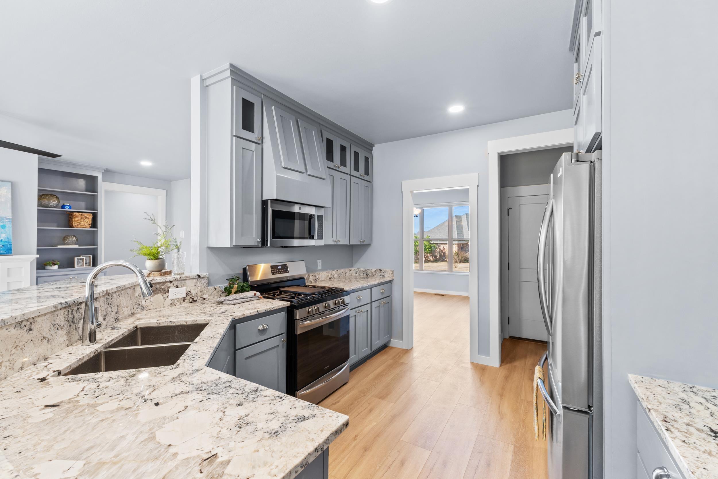 238 S Sheeks Drive  Mountain Home, AR