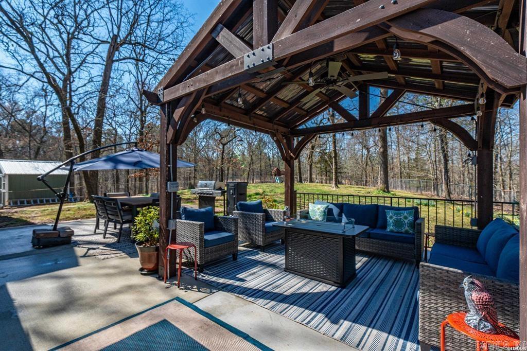 105 Rolling Acres Court Pearcy, AR