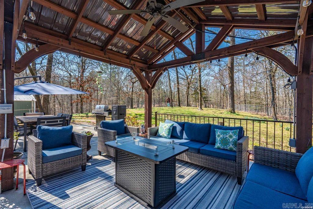 105 Rolling Acres Court Pearcy, AR