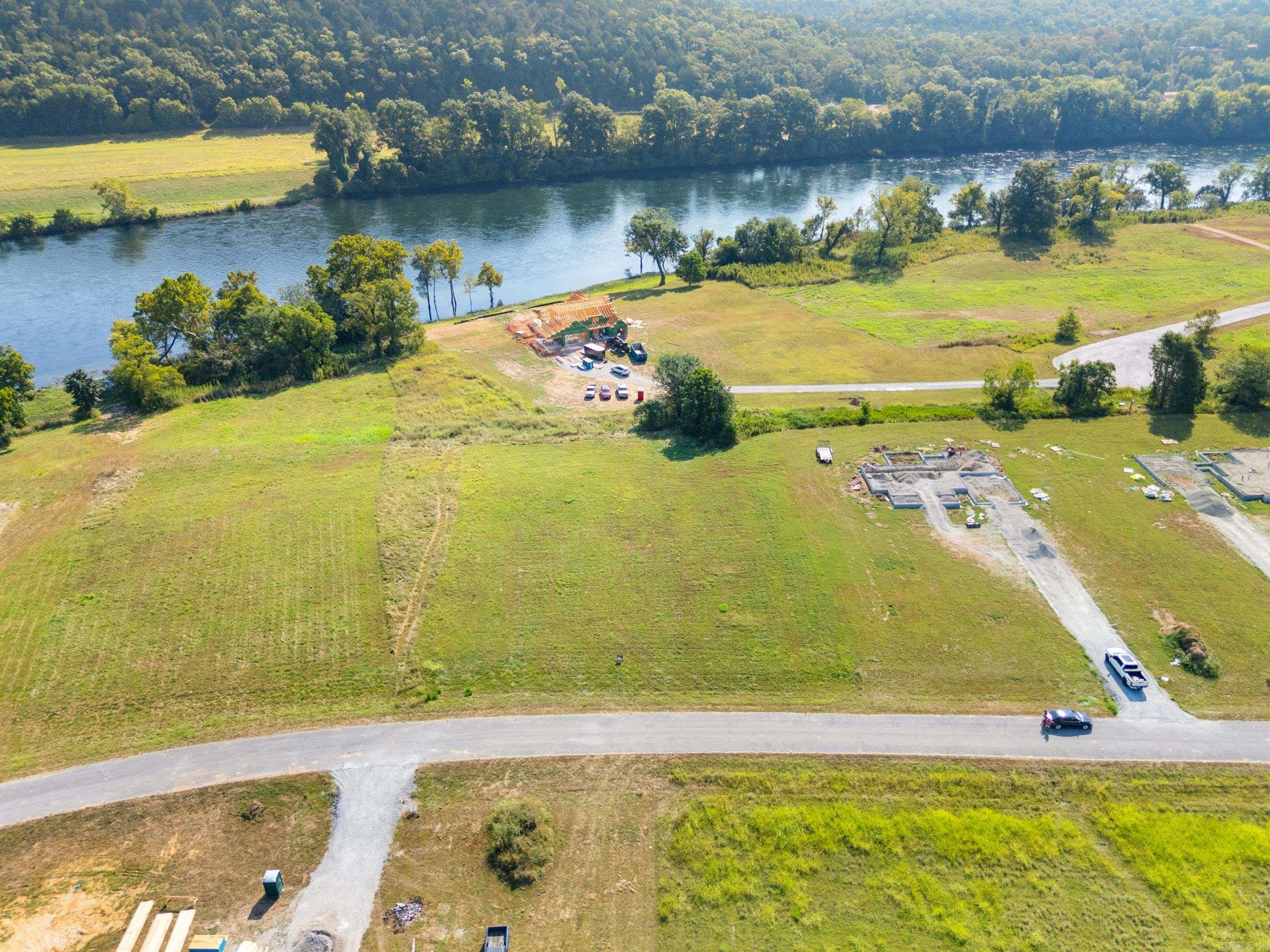 Lot 32 Dry Fly  Flippin, AR