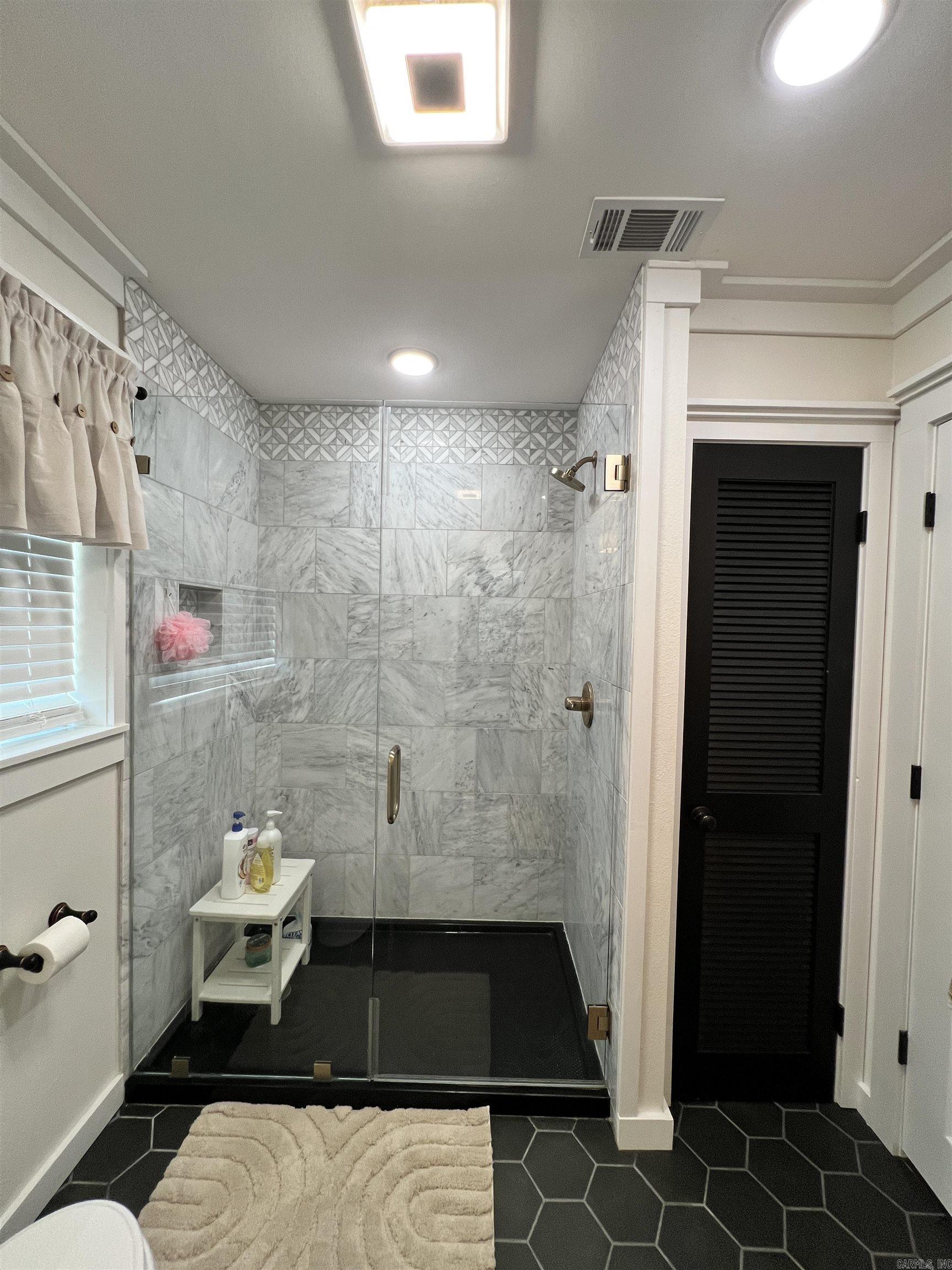 108 E Victory  Star City, AR