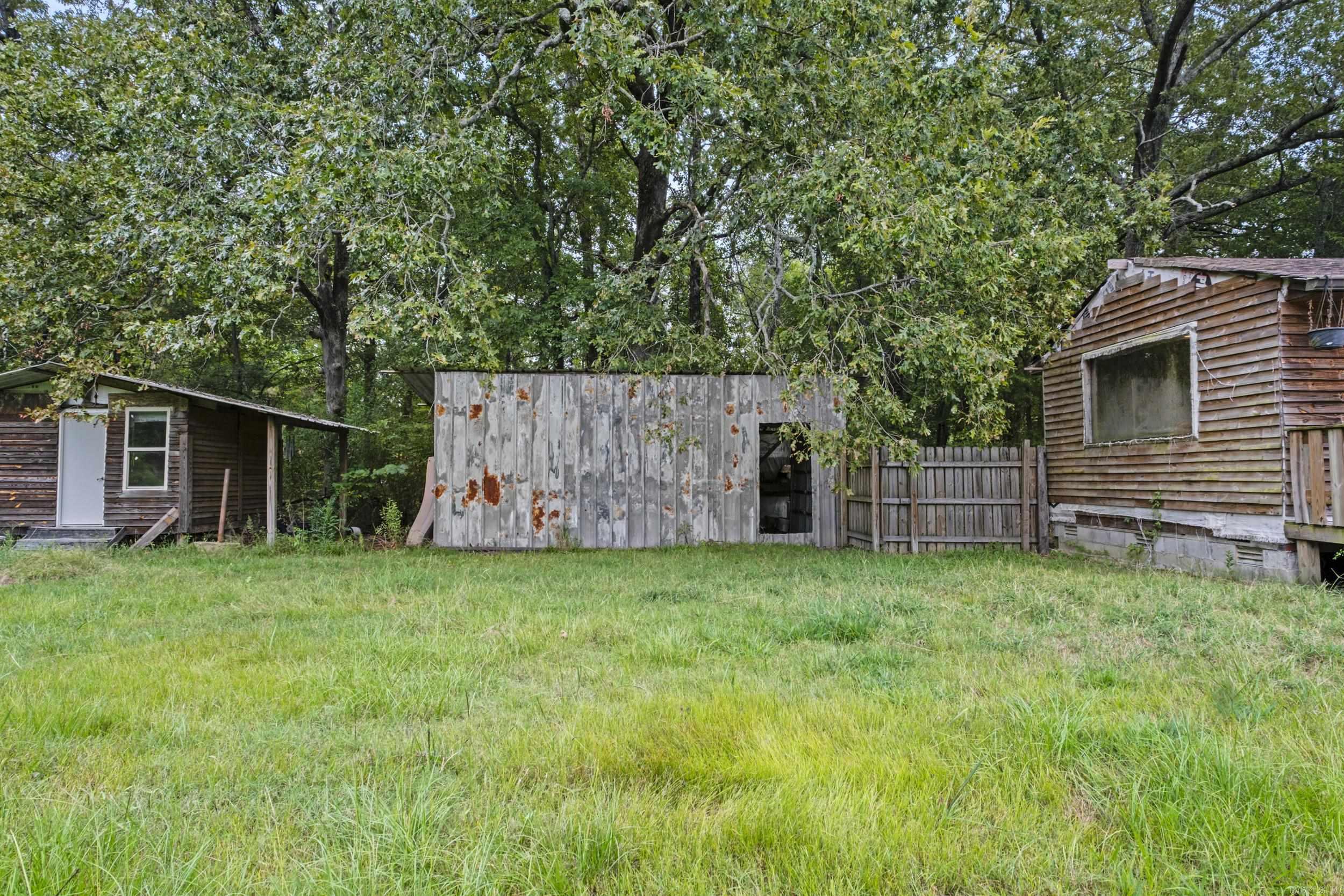 288 Woodlawn  Austin, AR