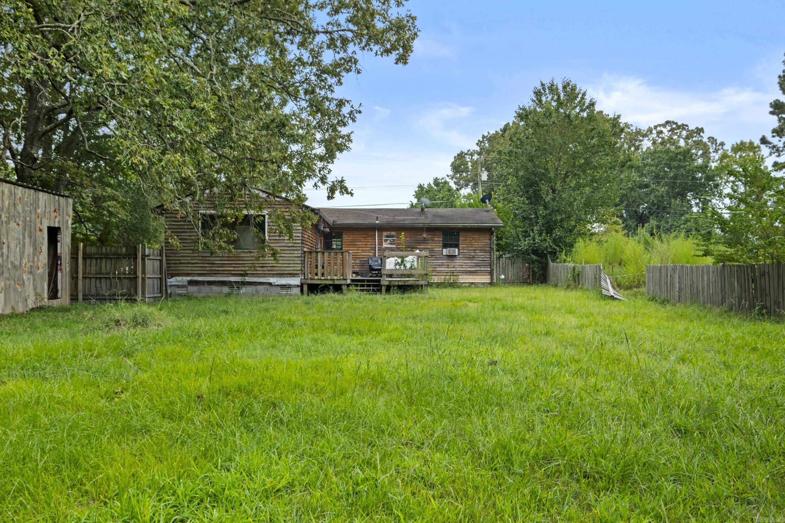 288 Woodlawn  Austin, AR