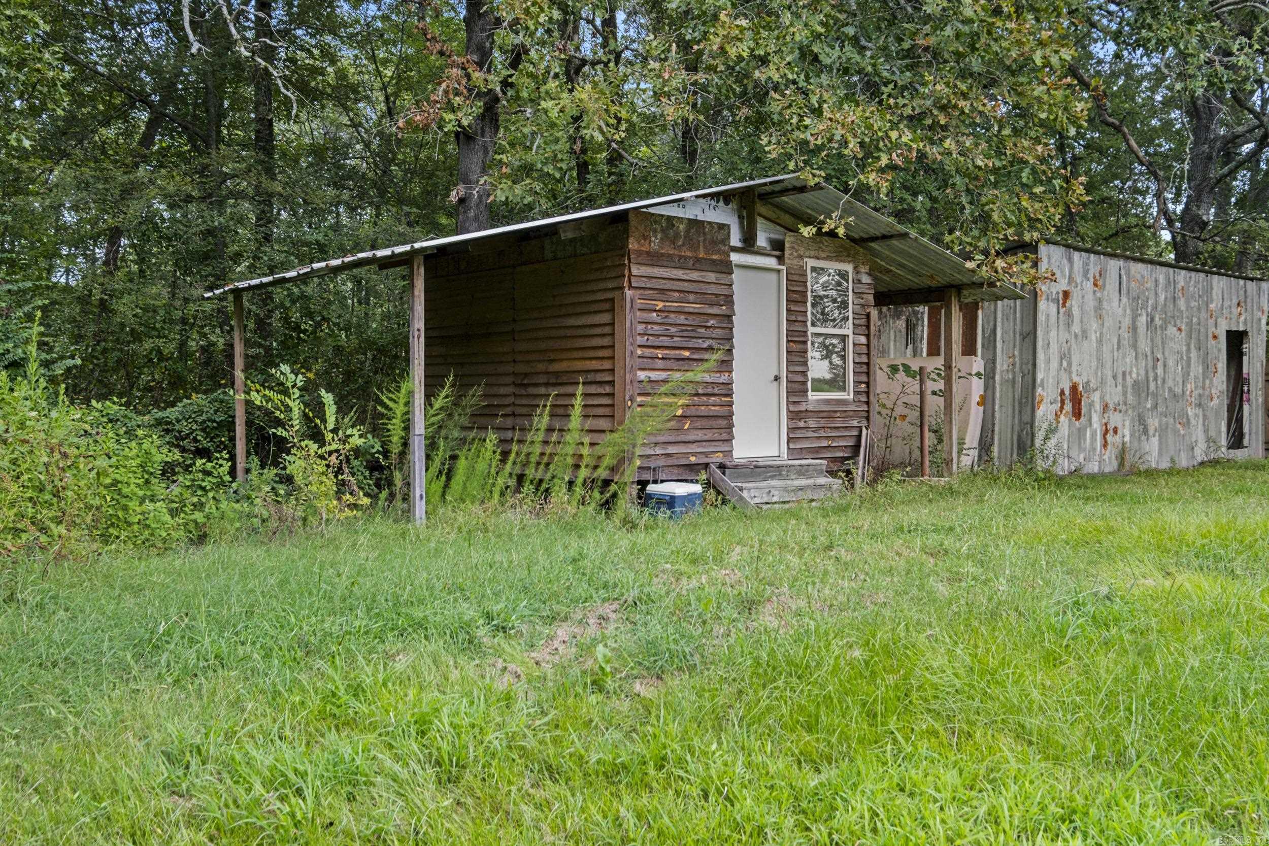 288 Woodlawn  Austin, AR