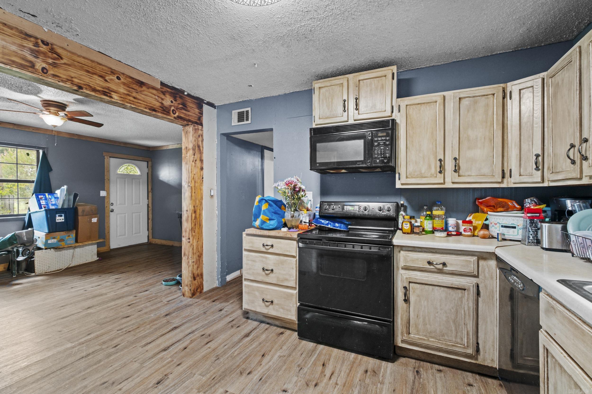 288 Woodlawn  Austin, AR