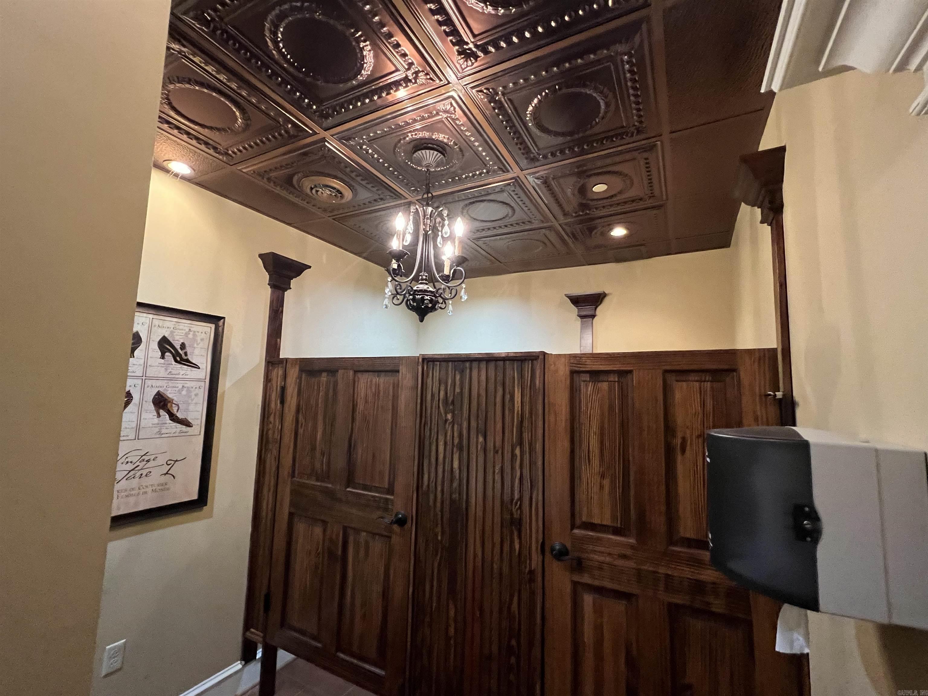 2005 N Main  North Little Rock, AR