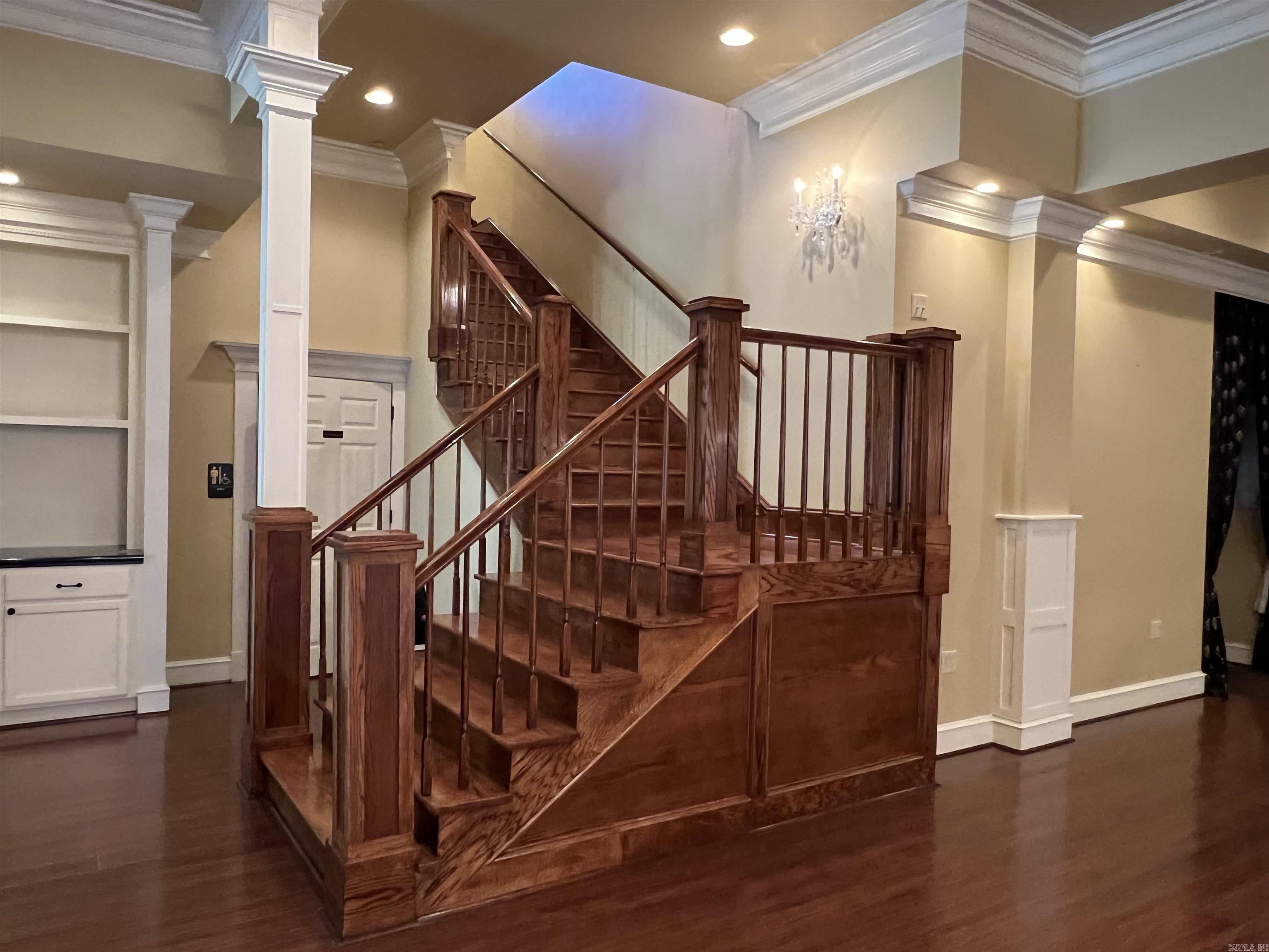 2005 N Main  North Little Rock, AR