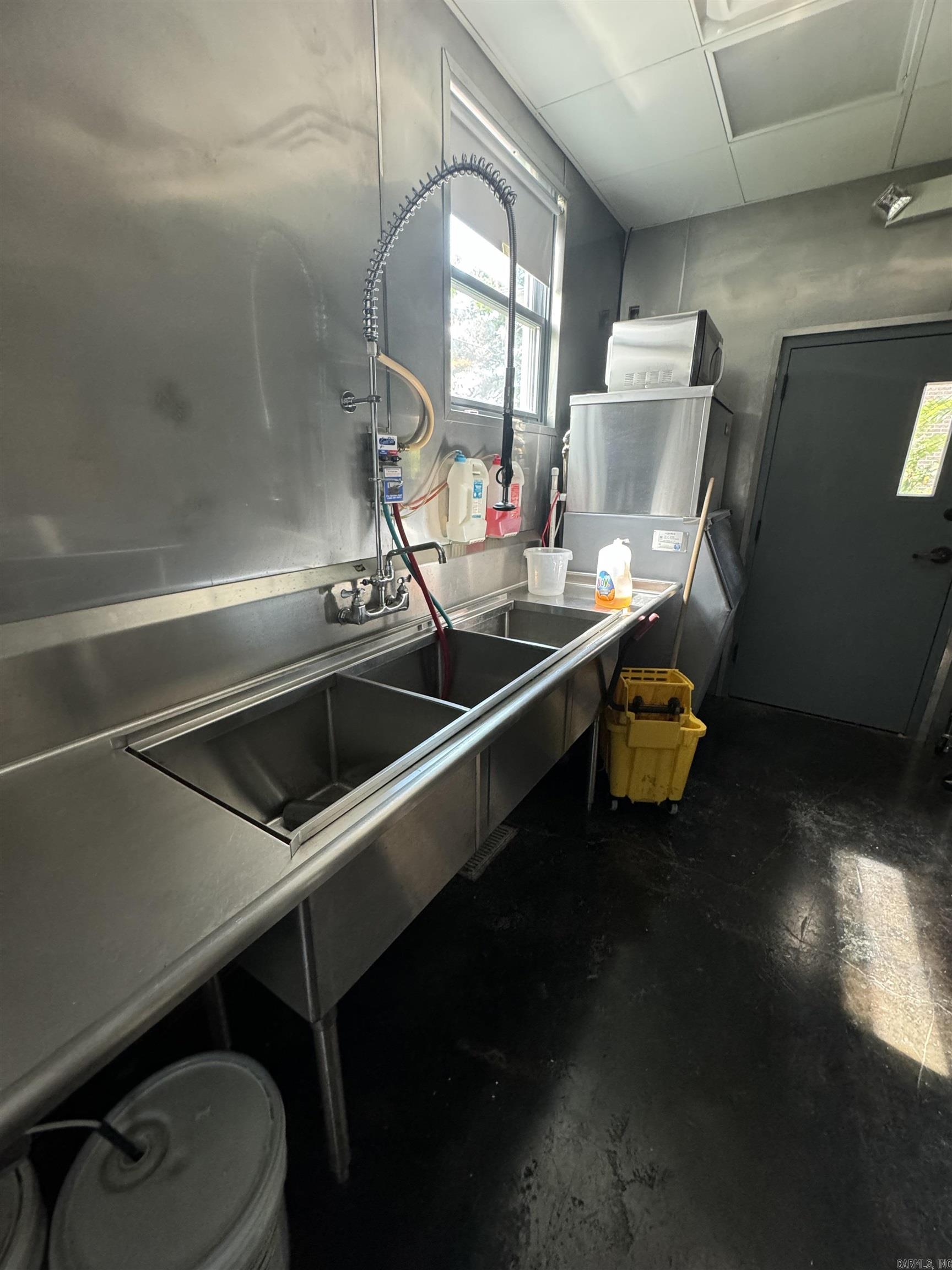 2005 N Main  North Little Rock, AR