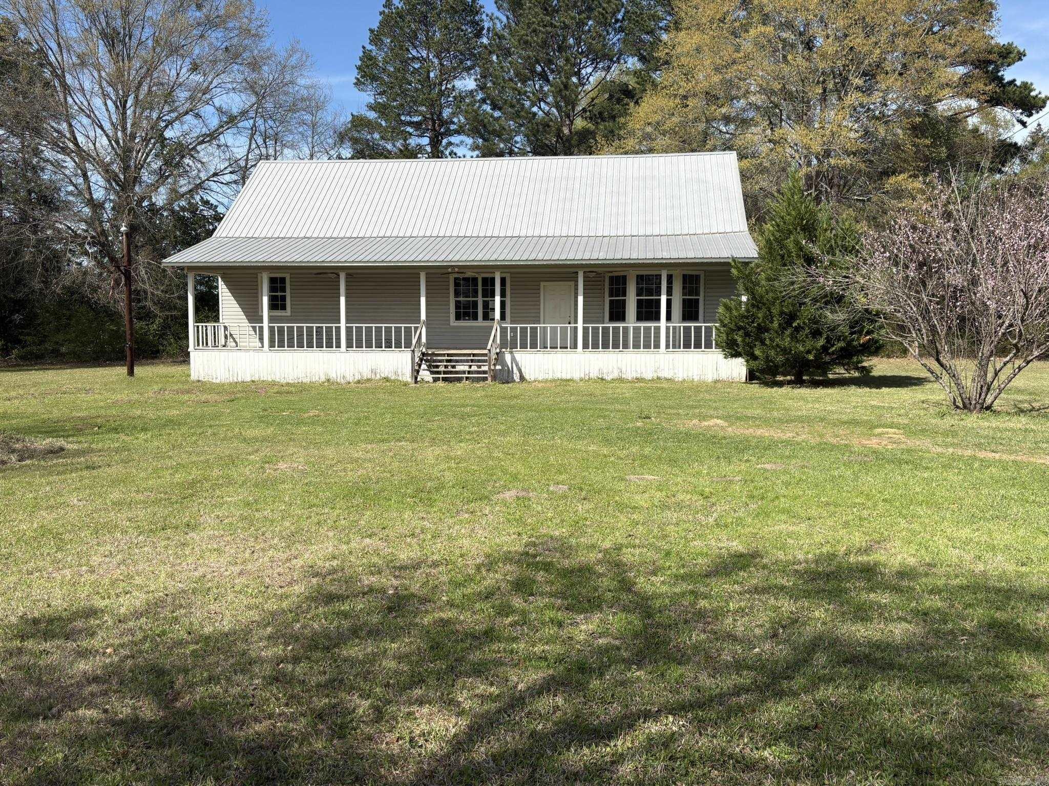 140 Wall  McLeod, TX