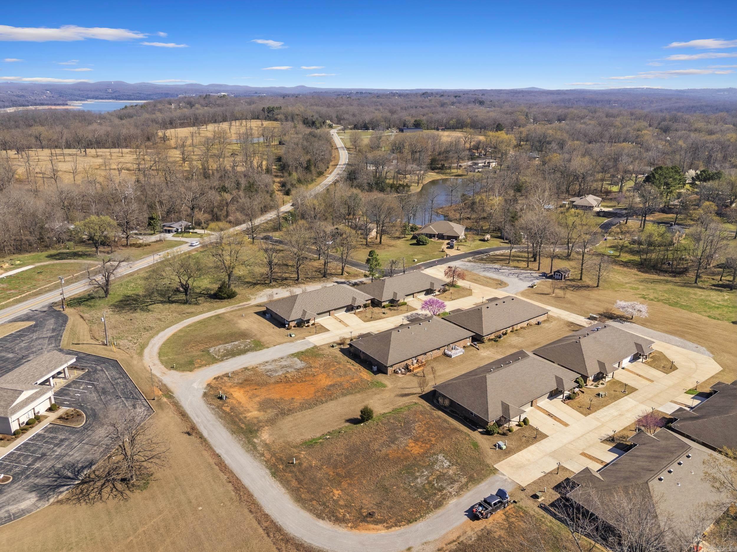 38 Devonshire Circle  Lakeview, AR
