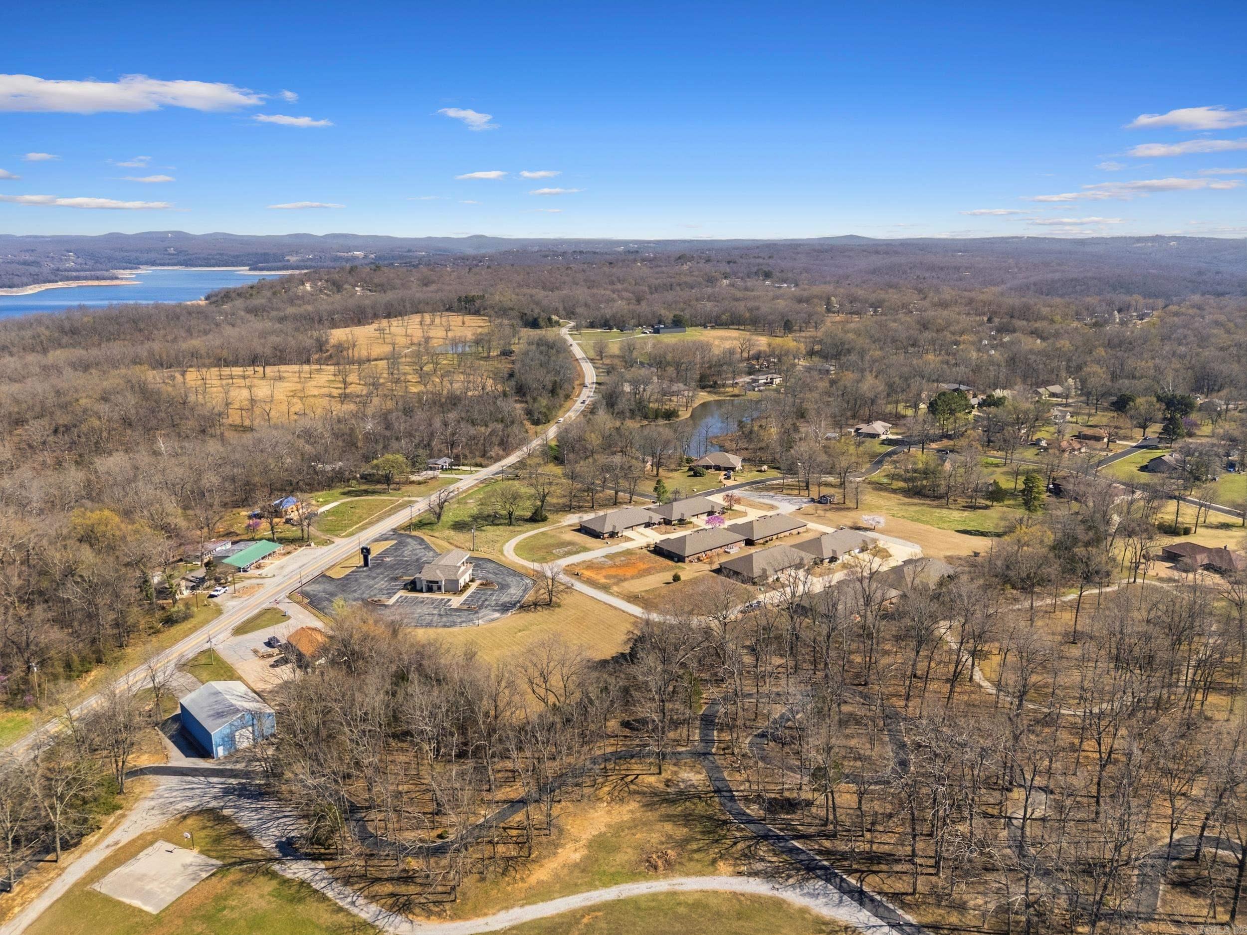 38 Devonshire Circle  Lakeview, AR