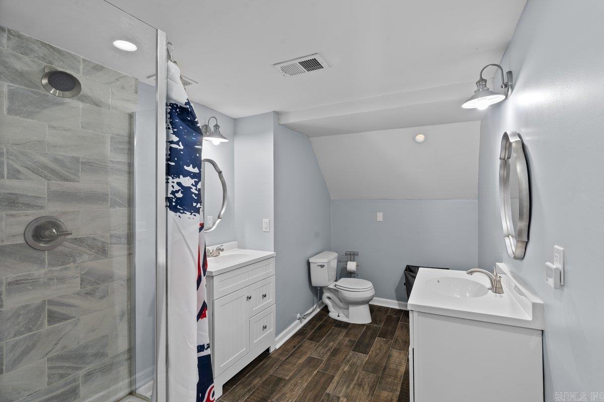 104 Meritt Cove  Marion, AR