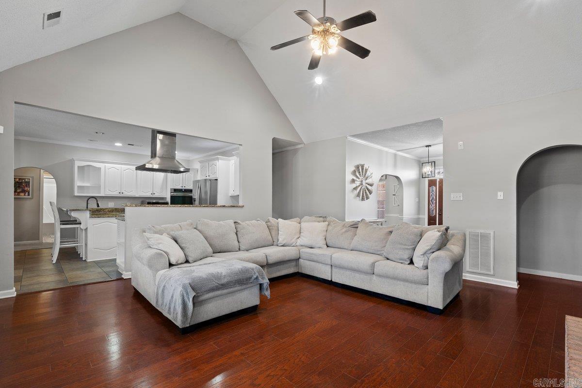 104 Meritt Cove  Marion, AR