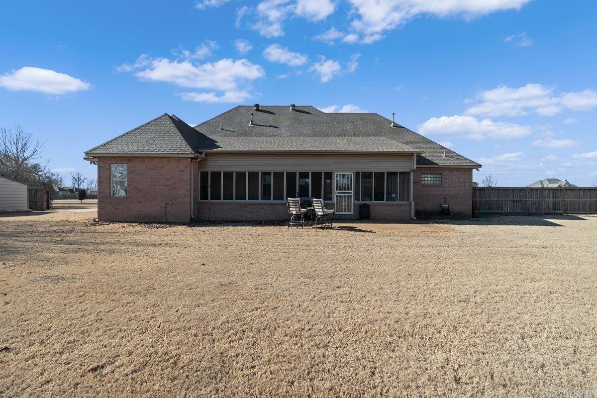 104 Meritt Cove  Marion, AR
