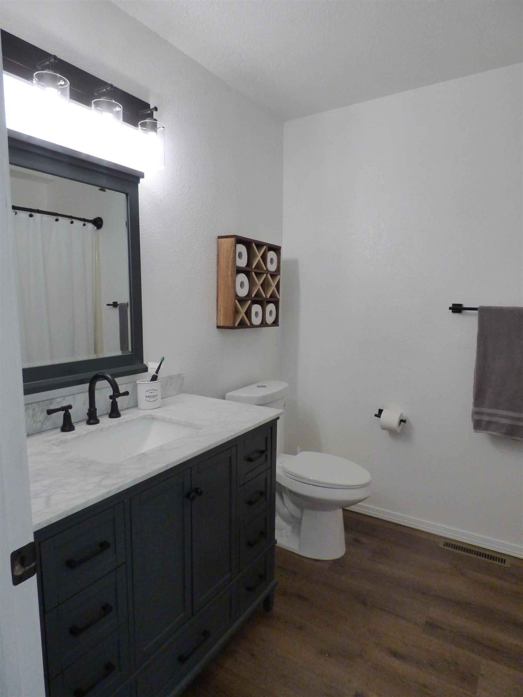 1694 County Road 625  Mountain Home, AR