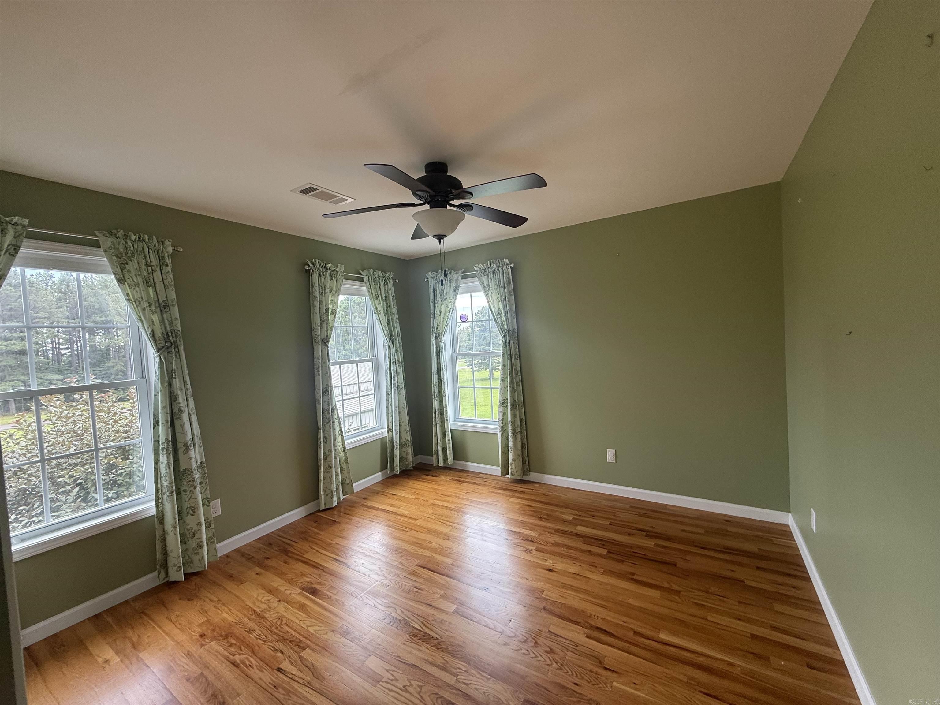 225 Stinson Drive Clinton, AR 72031