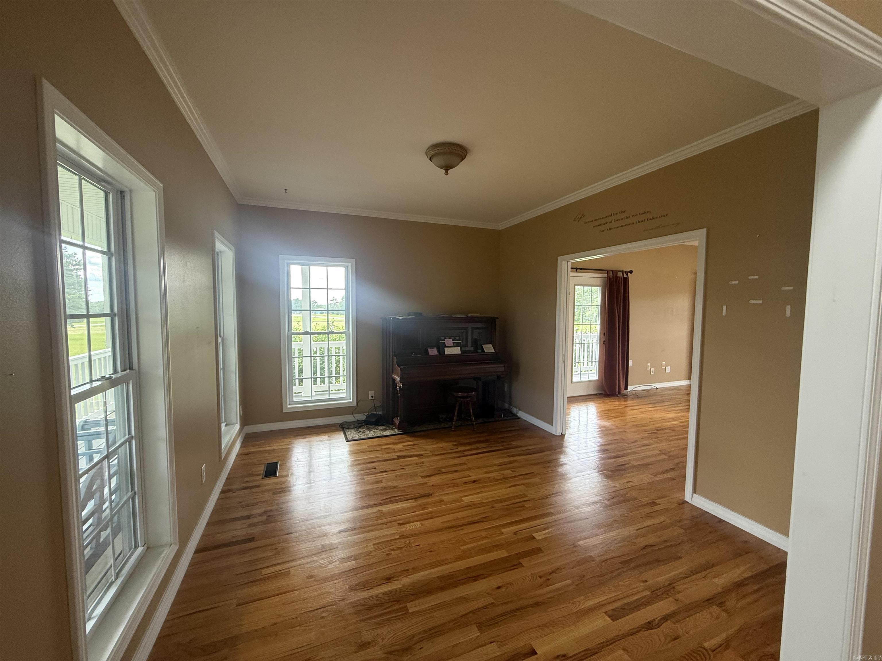 225 Stinson Drive Clinton, AR 72031
