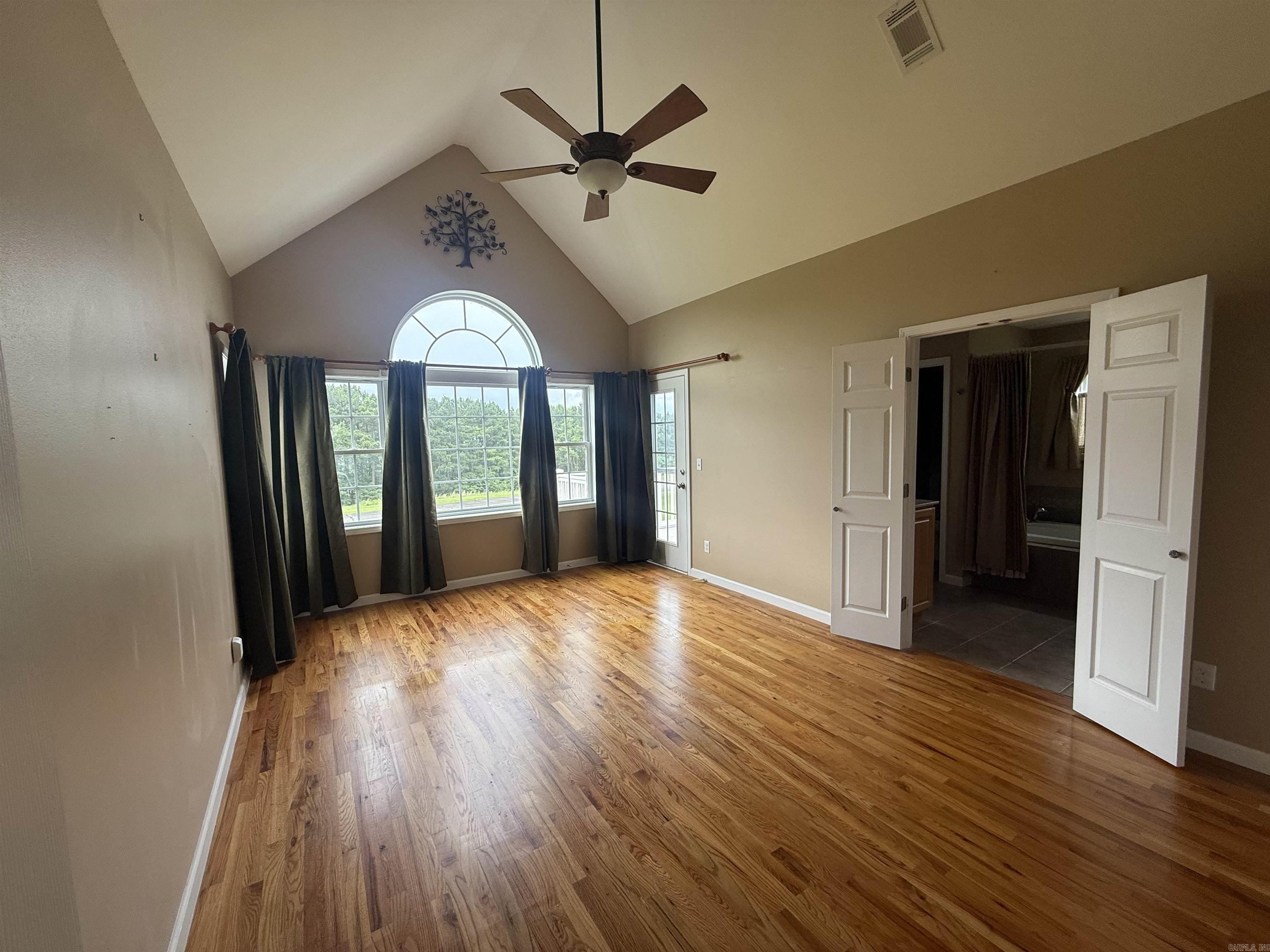225 Stinson Drive Clinton, AR 72031