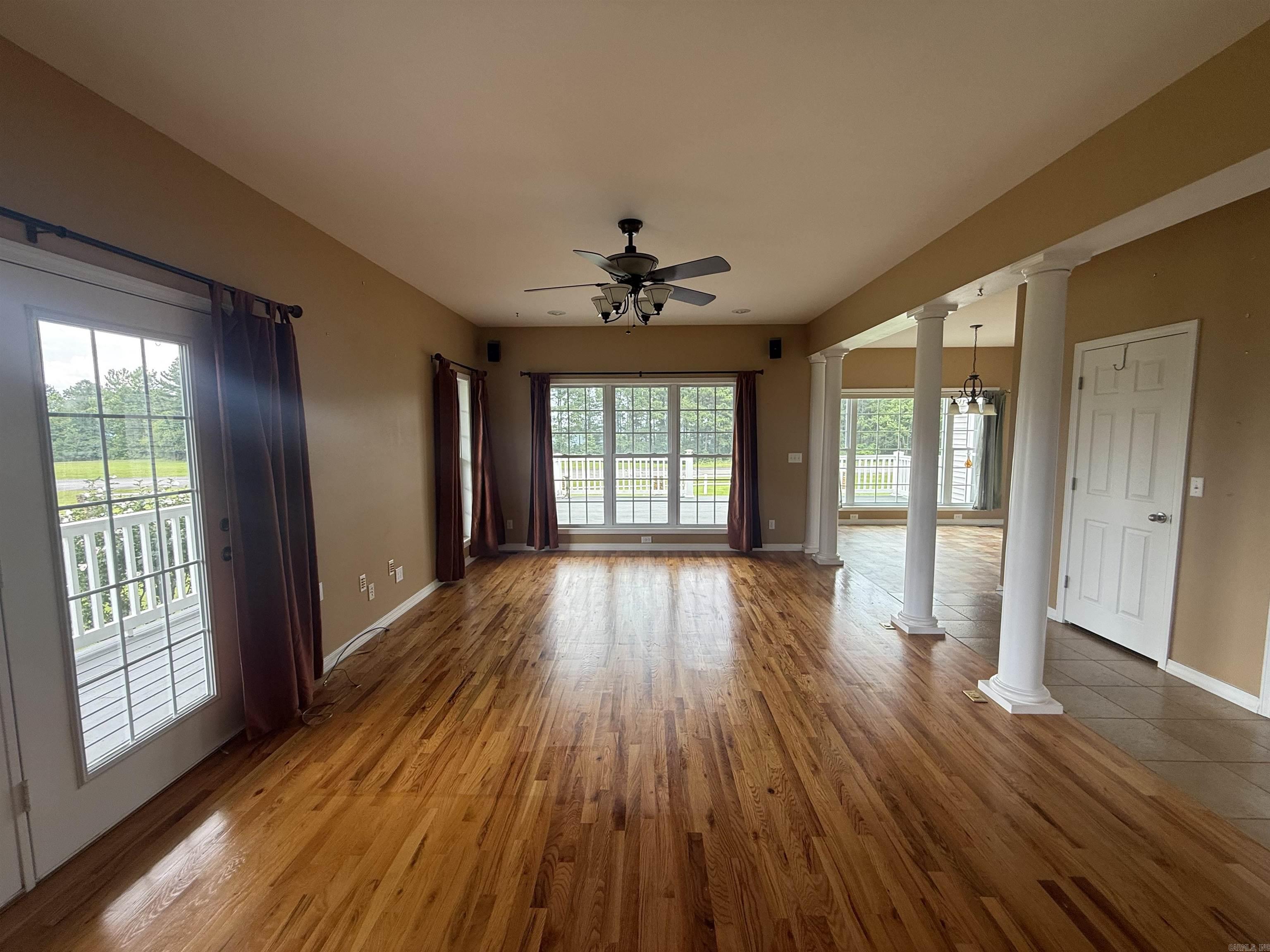 225 Stinson Drive Clinton, AR 72031