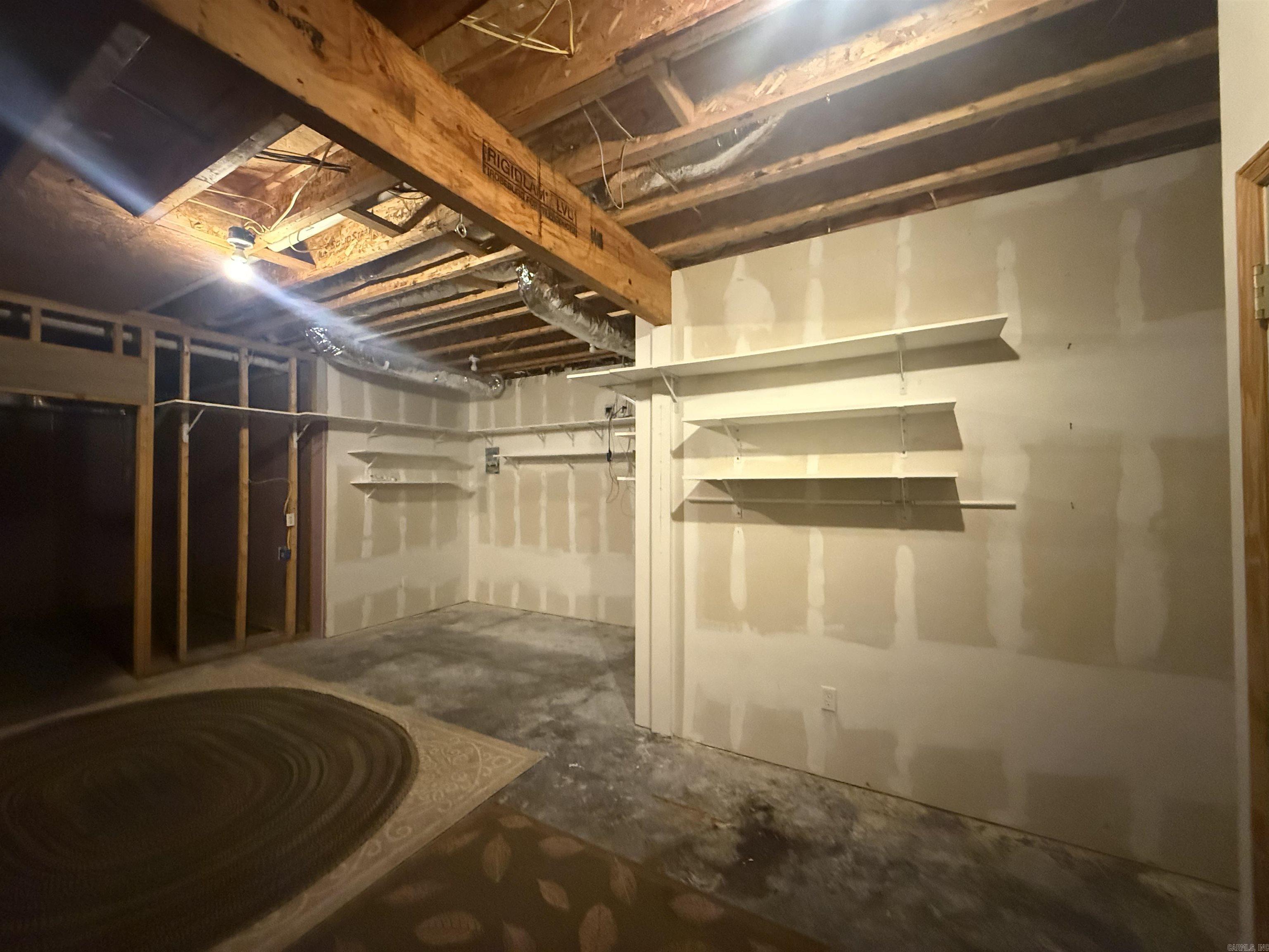 225 Stinson Drive Clinton, AR 72031
