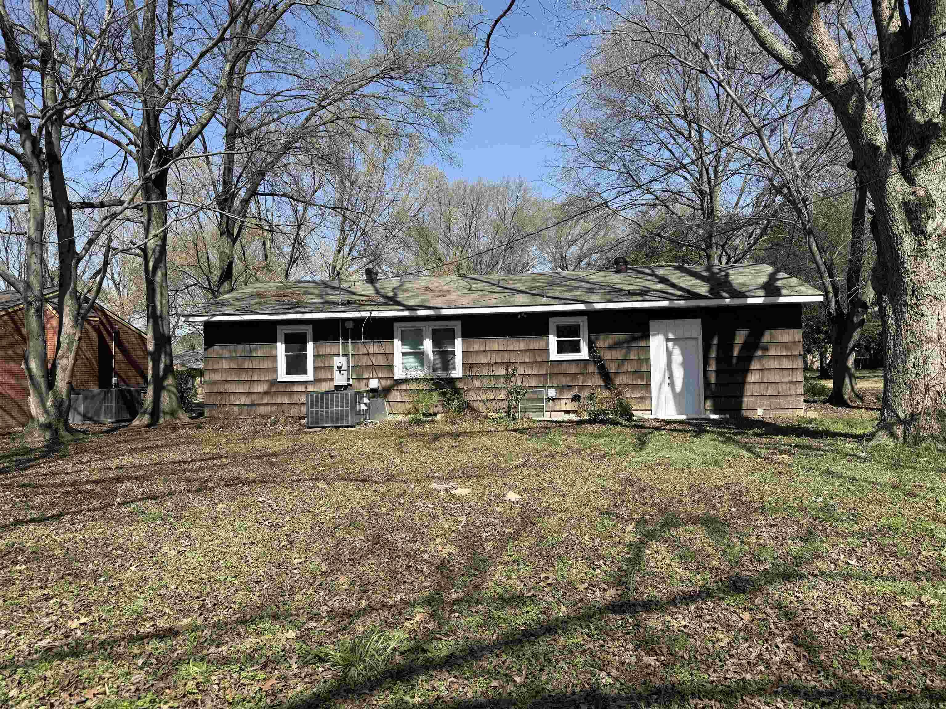 211 Laney  Forrest City, AR